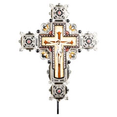Ceramic and White Metal 'Alpaca' Crucifix with Cerámic