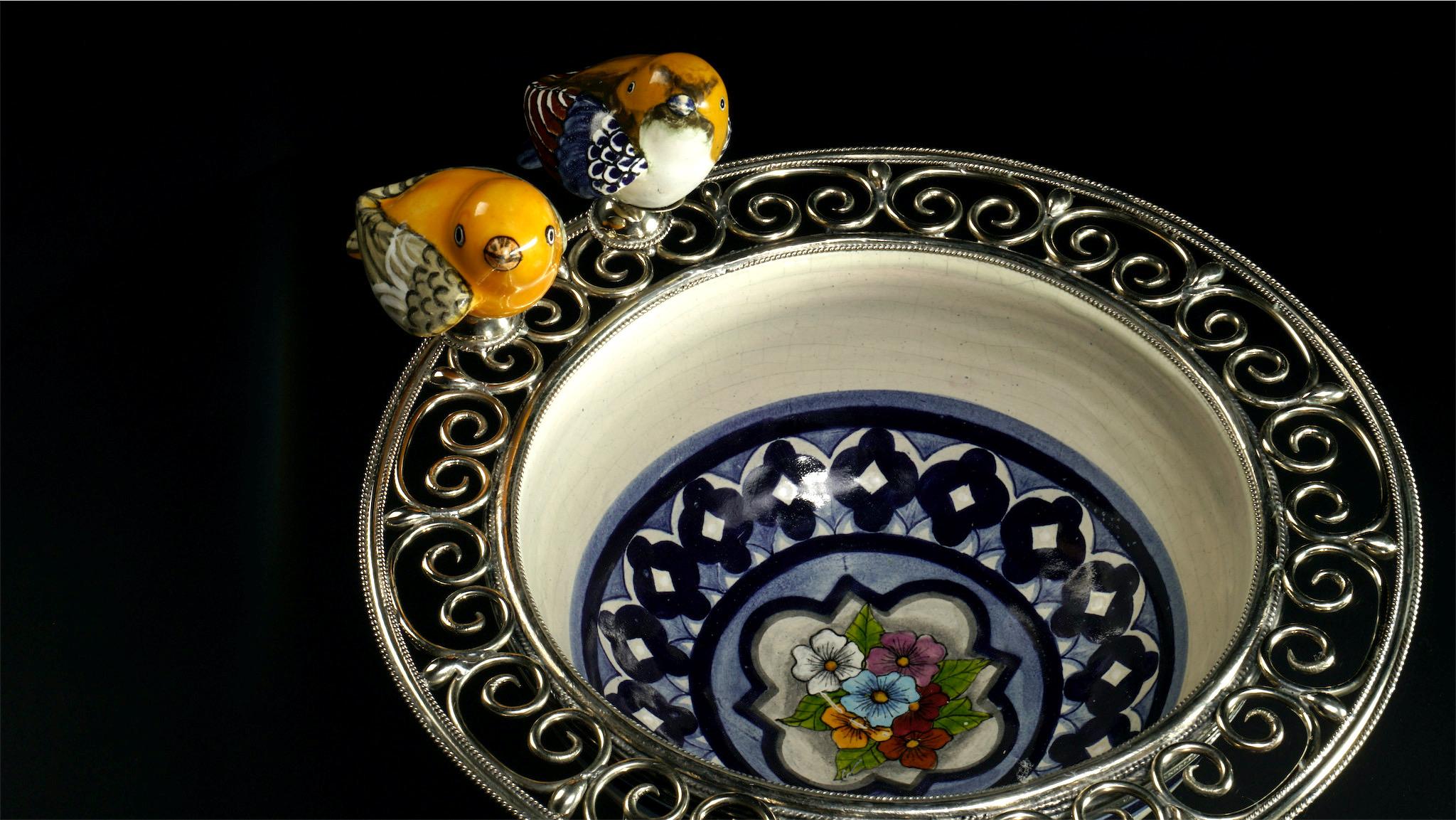 Always unique pieces is what you are going to hear about Jesus Guerrero Santo's work, all the pieces are handmade and created one by one it takes months to produce each peace. This ceramic and white metal (alpaca) bowl centrepiece, was created in