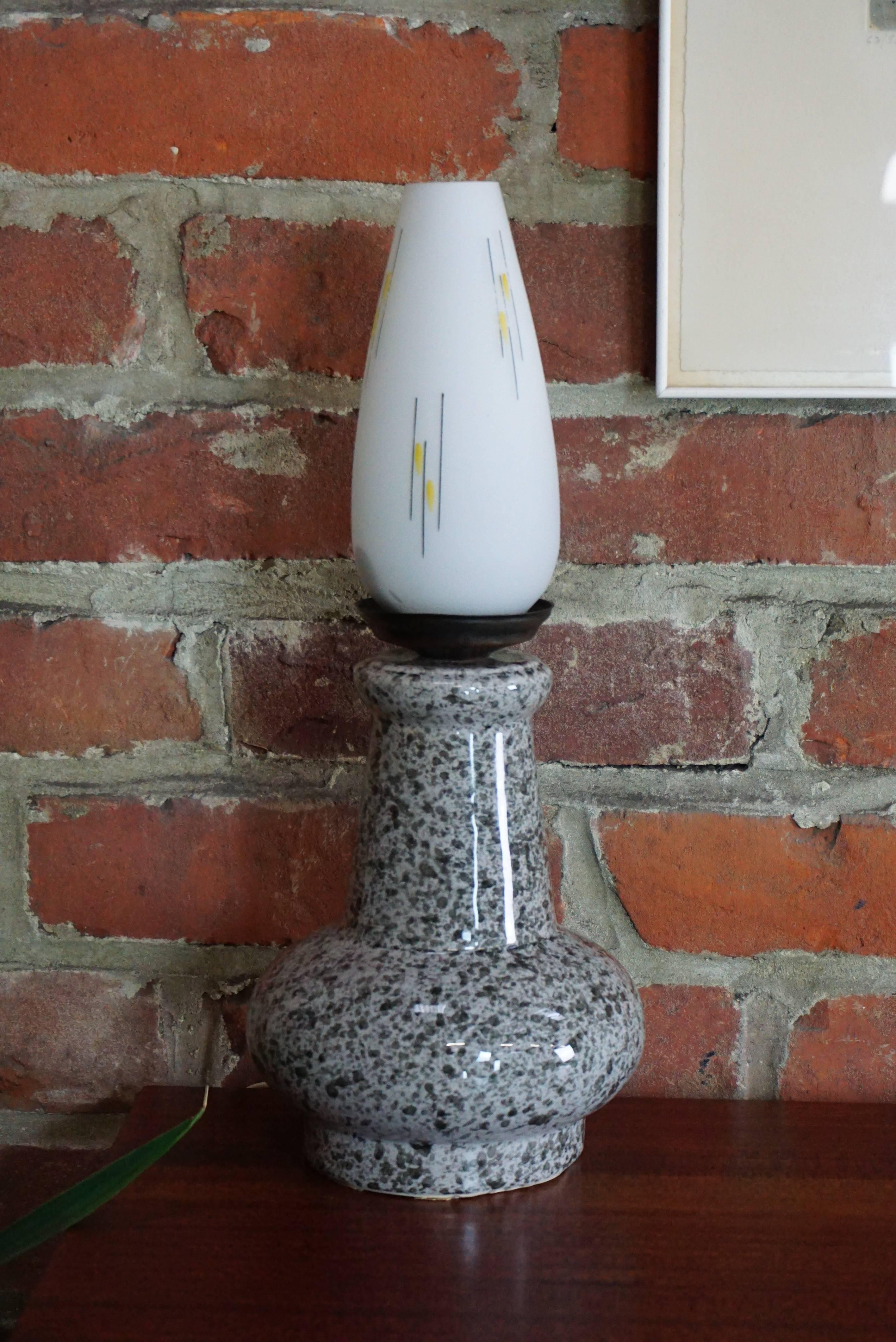 European Ceramic and White Opaline Lamp of 1950s For Sale