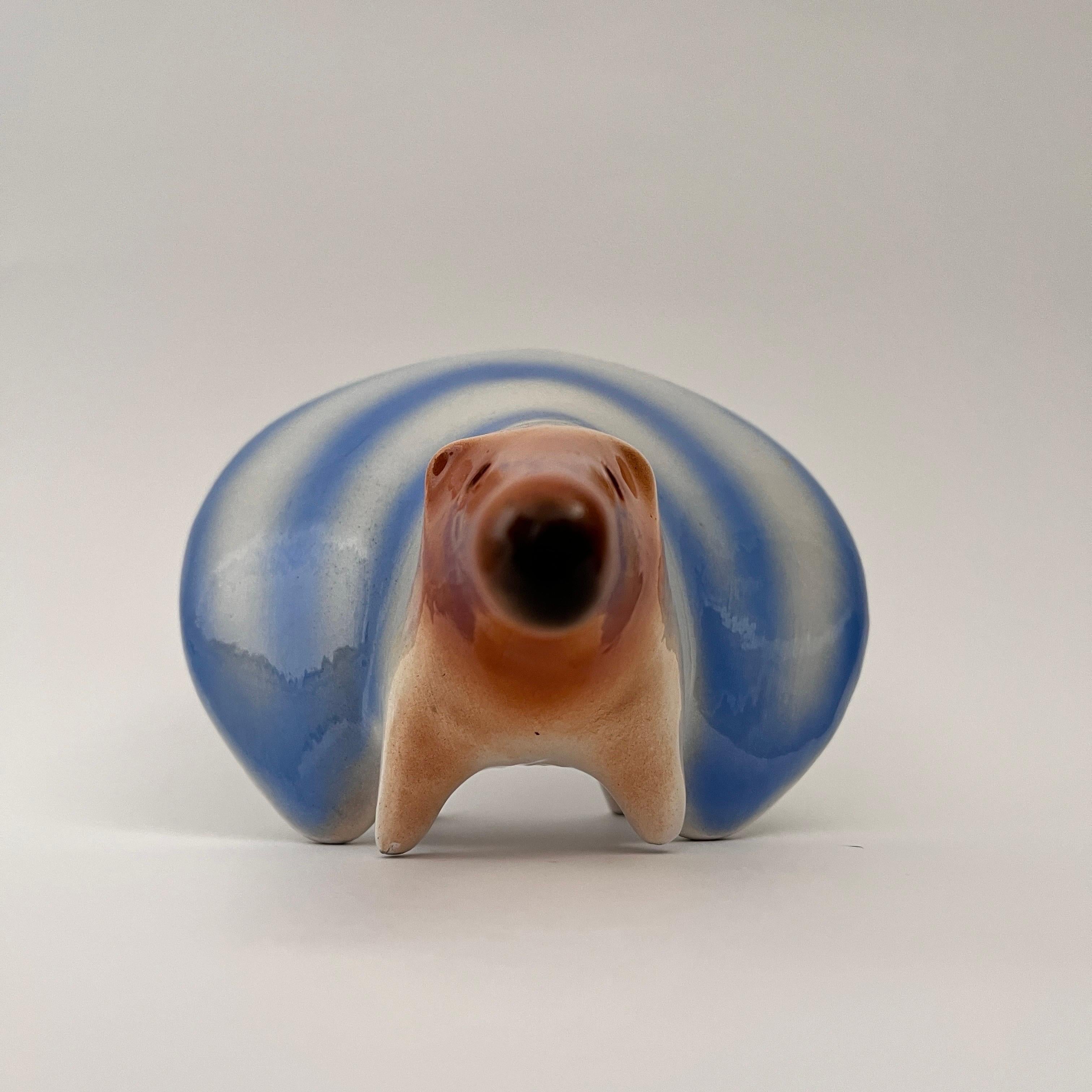 Animal de cerámica Puercoespín de Roberto Rigon finales del siglo XX