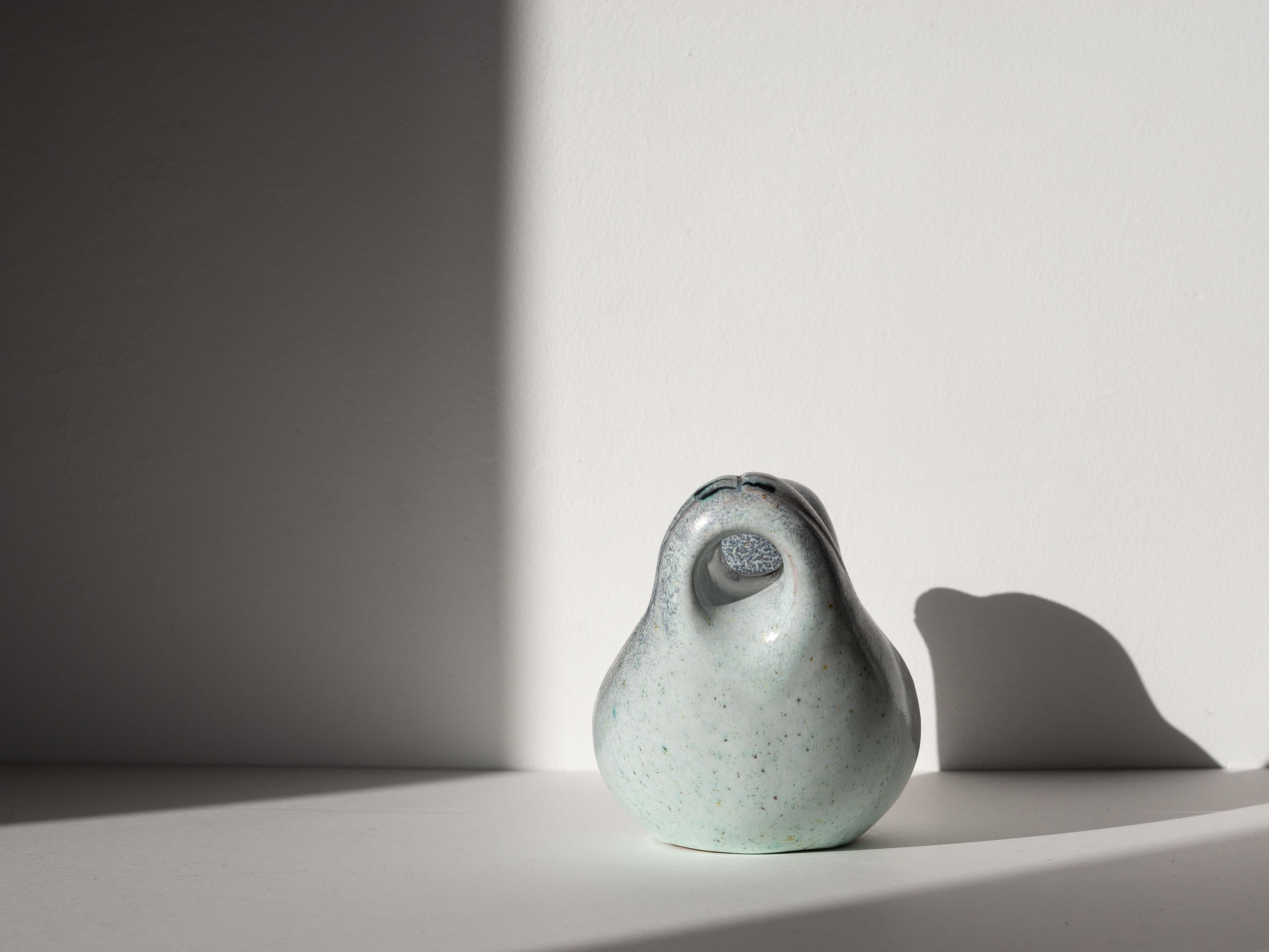 Céramique Sculpture animalière en céramique - Figurine de phoque - Thomas Hellström, Suède années 1970 en vente