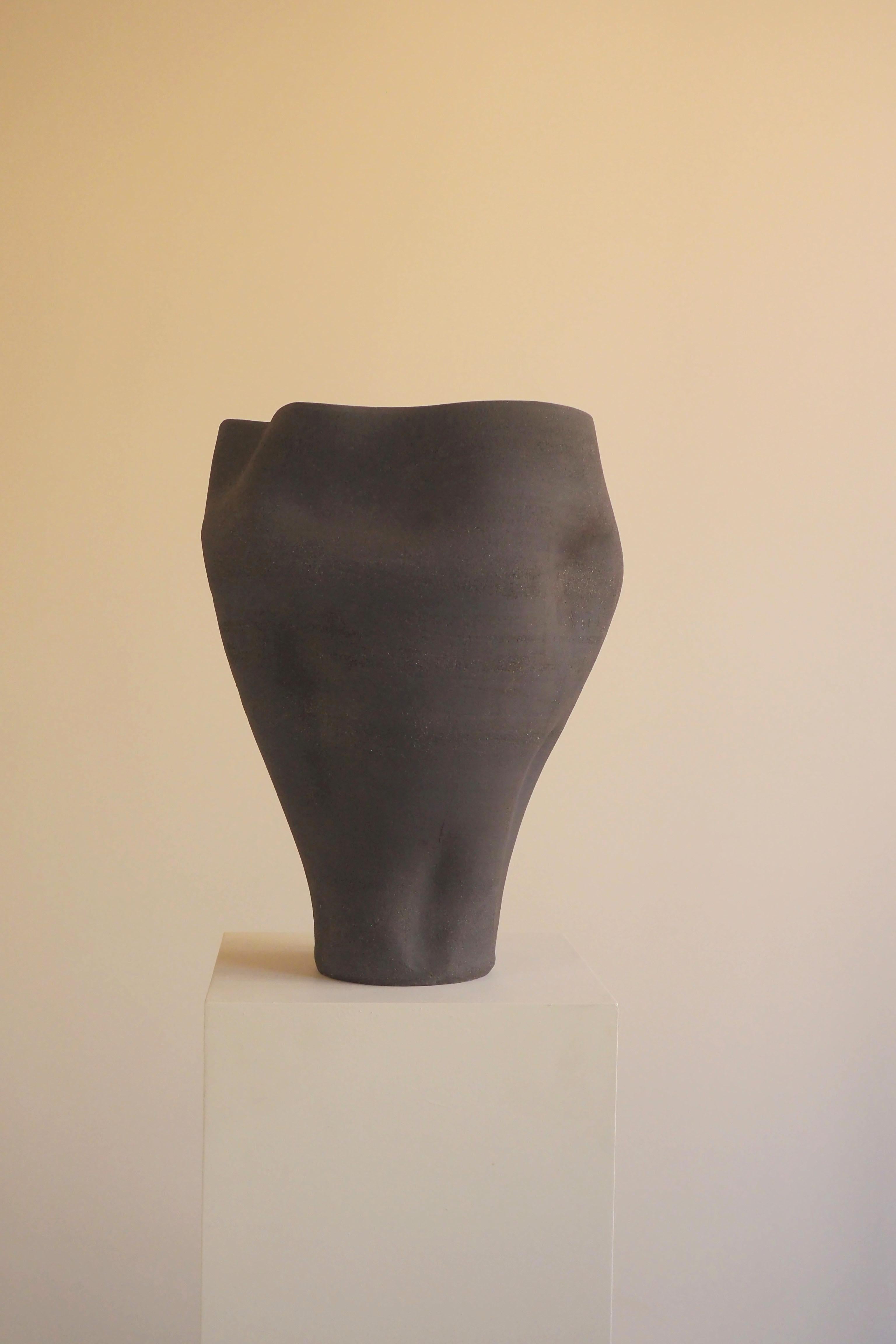 Organique Vase Antracite - Collection Terra IV en vente
