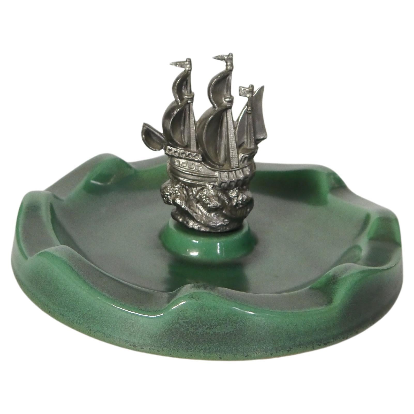 Posacenere in ceramica Art Deco con centrotavola in nichel di Upsala Ekeby, SVE 1930 in vendita