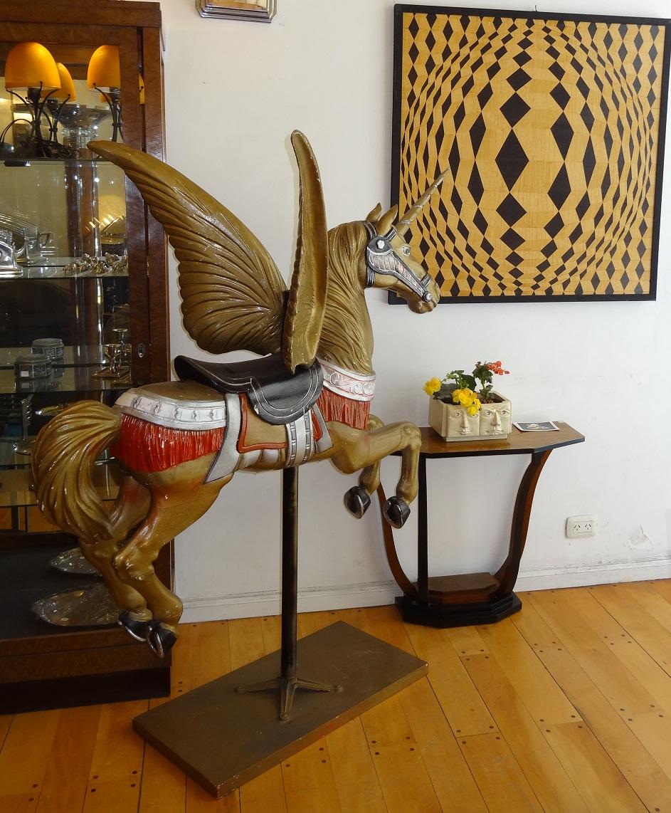 We have specialized in the sale of Art Deco and Art Nouveau and Vintage styles since 1982. If you have any questions we are at your disposal.
Pushing the button that reads 'View All from Seller'. And you can see more objects to the style for