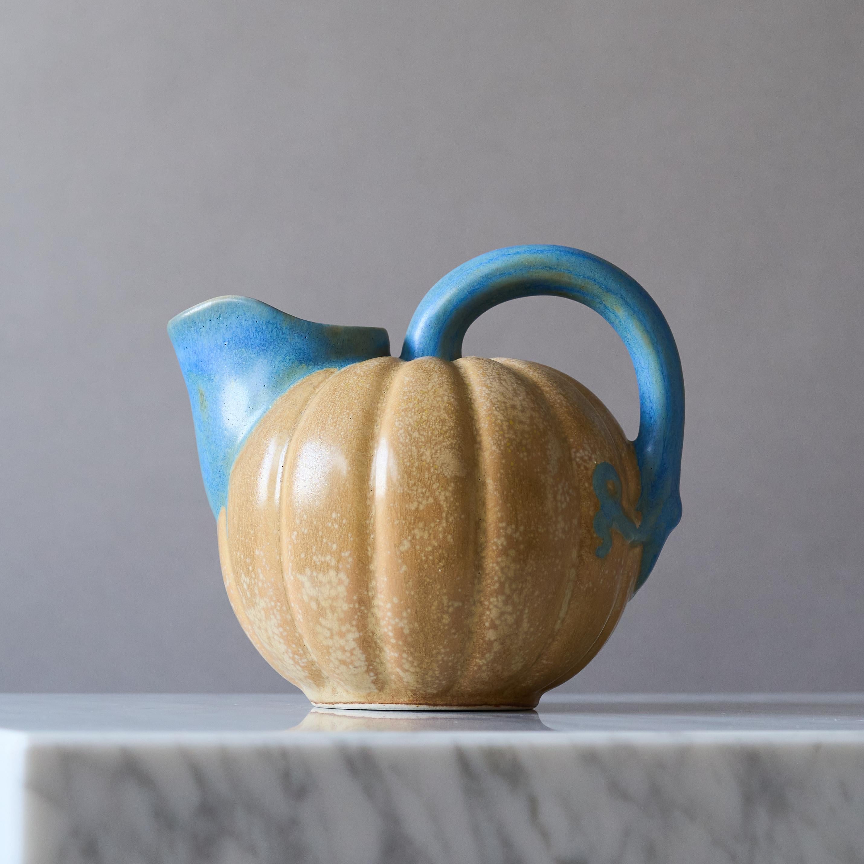 Ceramica Brocca in ceramica Art Deco con vaso a forma di melone o di zucca di Louis Lourioux, Francia, anni Venti. in vendita