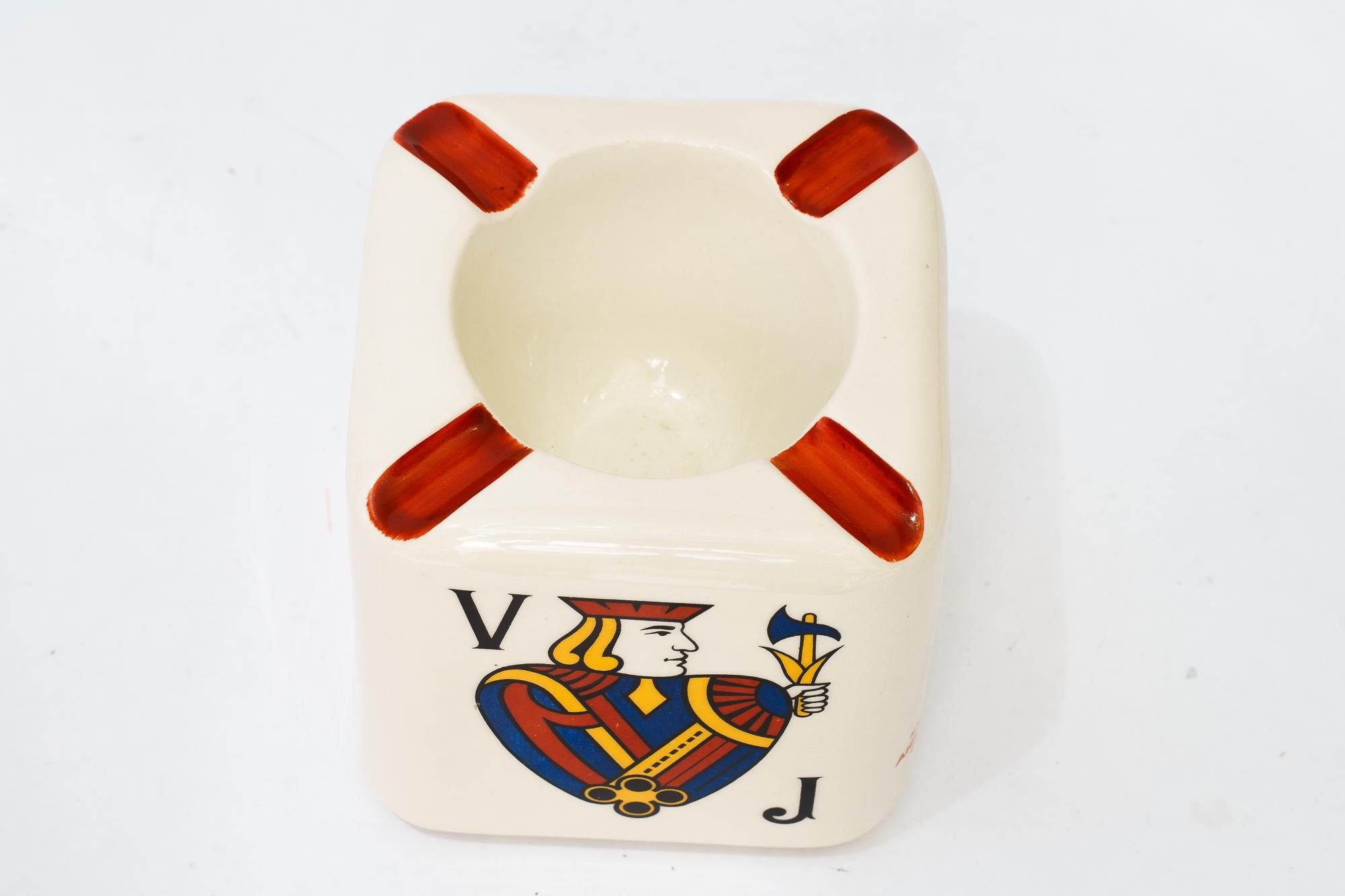 Posacenere in ceramica con carta da gioco motivs france 1960 circa in vendita 2