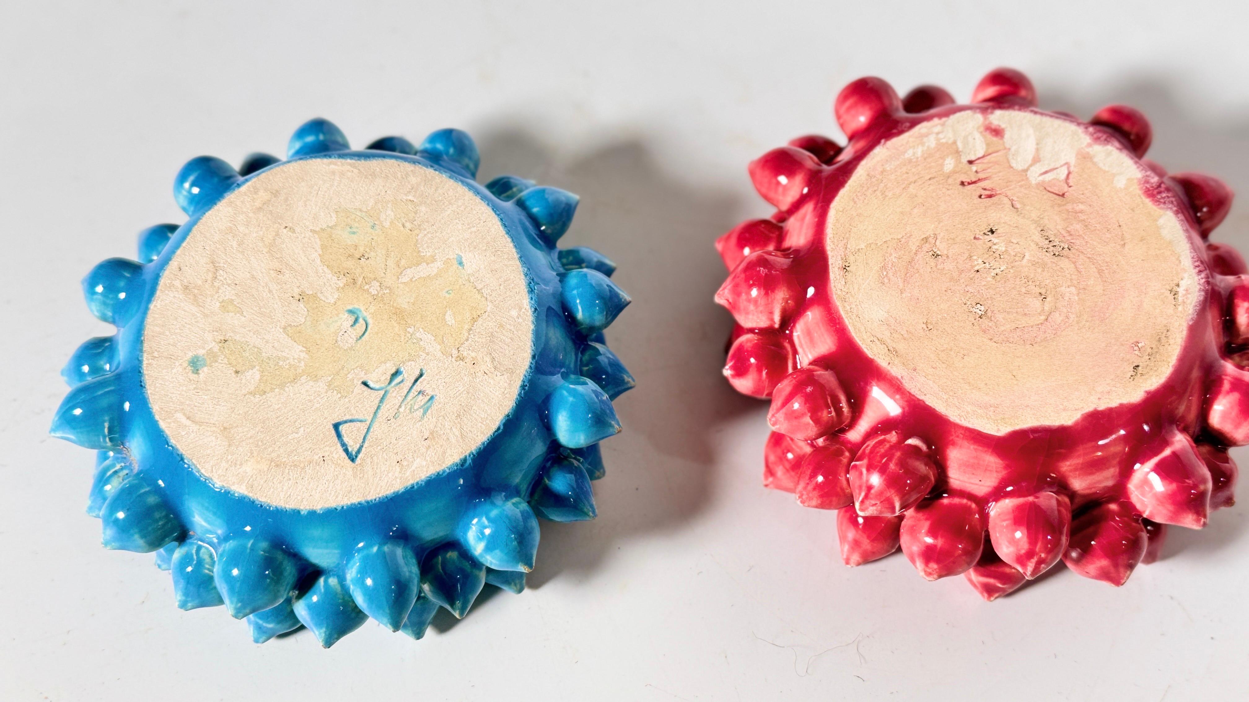 Ceramic Ashtrays blue and Pink color from France 1960 Rond Shape For Sale 2