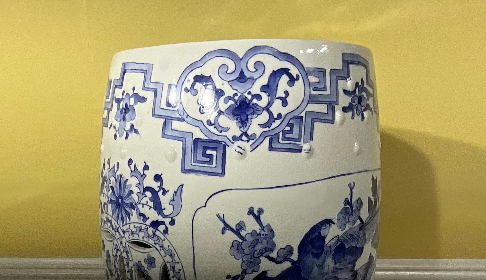 Hand-Crafted Ceramic Asian Garden Seat in Blue and White Floral Motifs For Sale