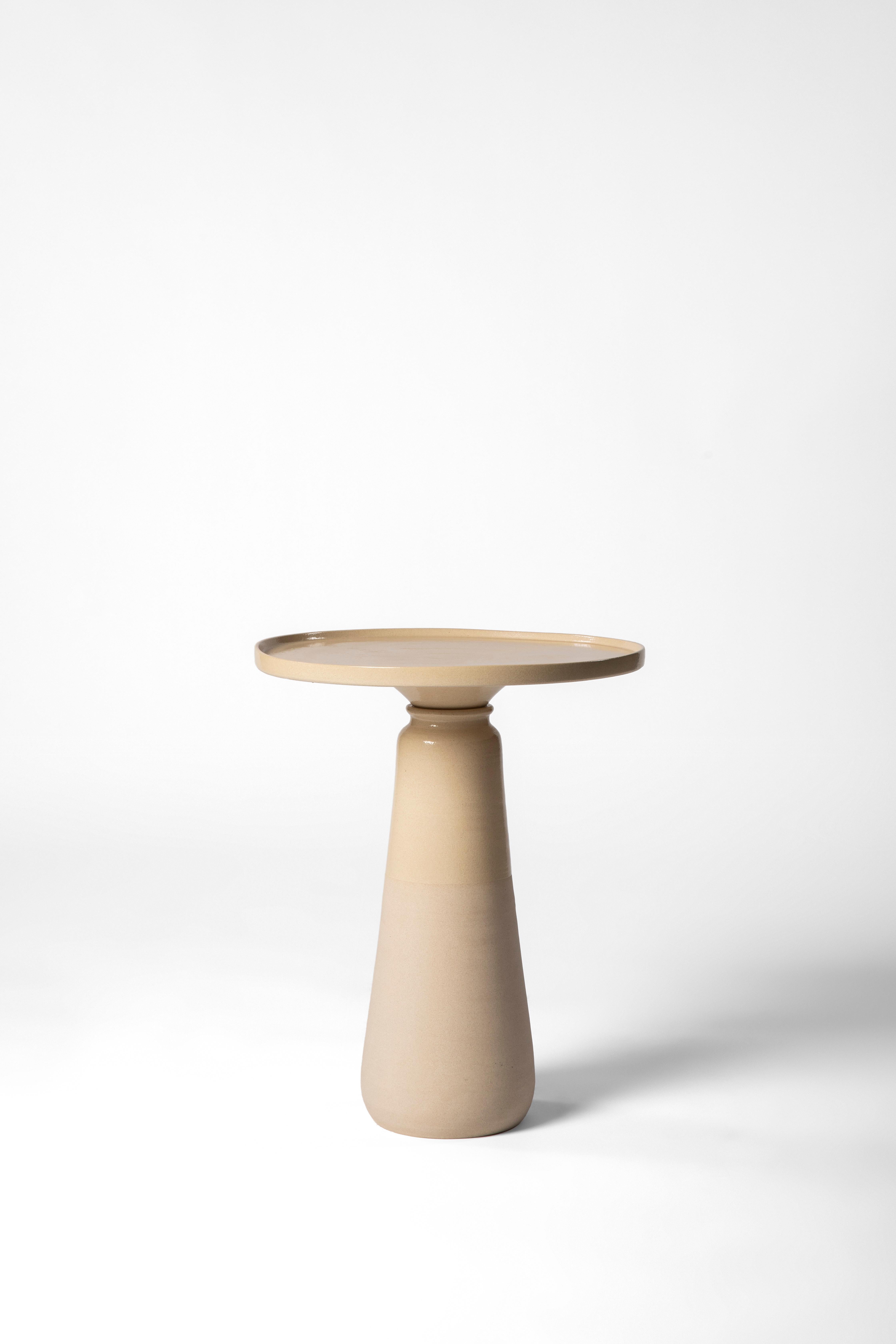 Table balustre en céramique par Bruno de Carvalho - Le grès rencontre le minimalisme rococo en vente 4