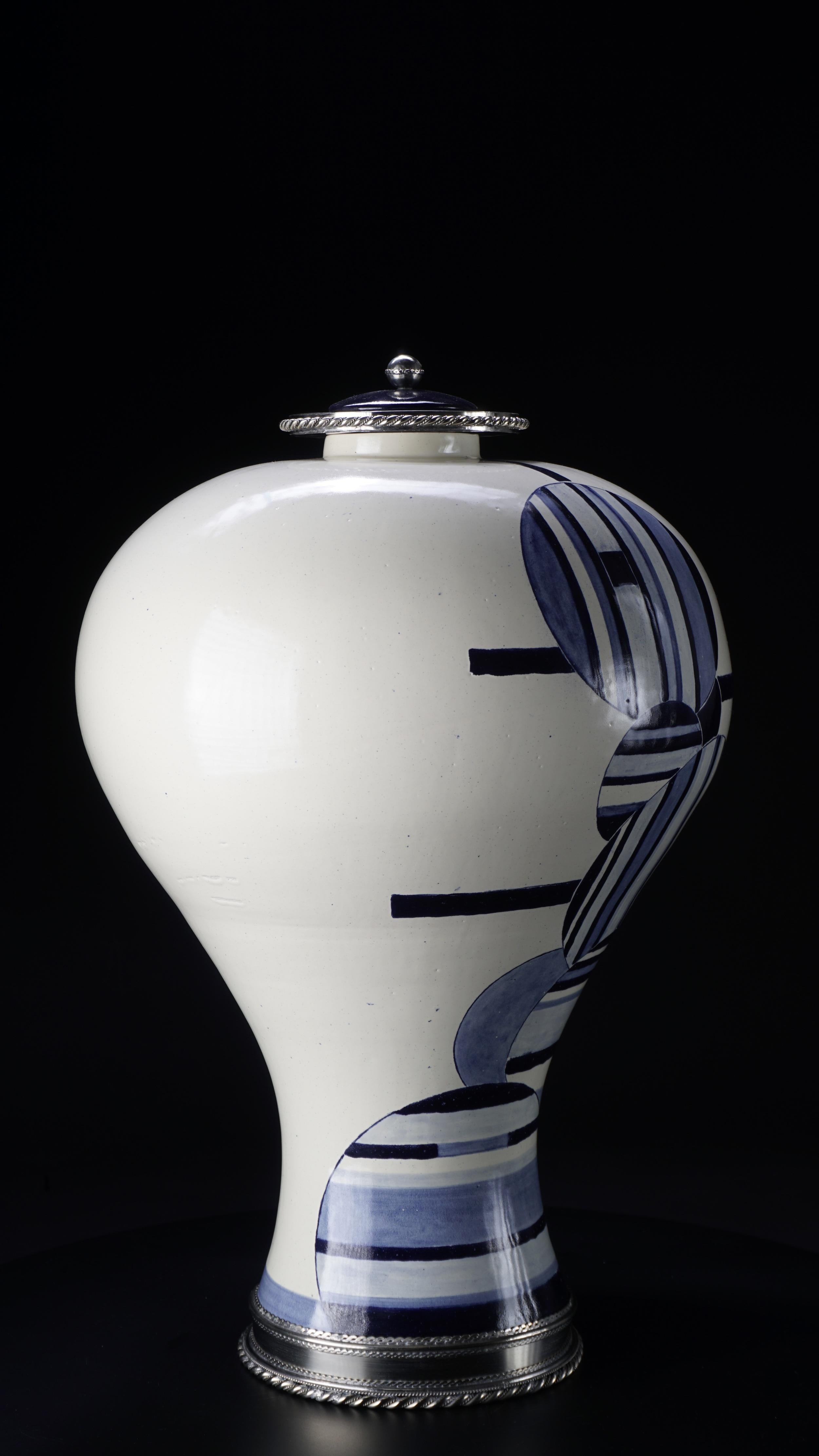 Contemporary Ceramic Base by Estudio Guerrero Made with Glazed Ceramic and White Metal