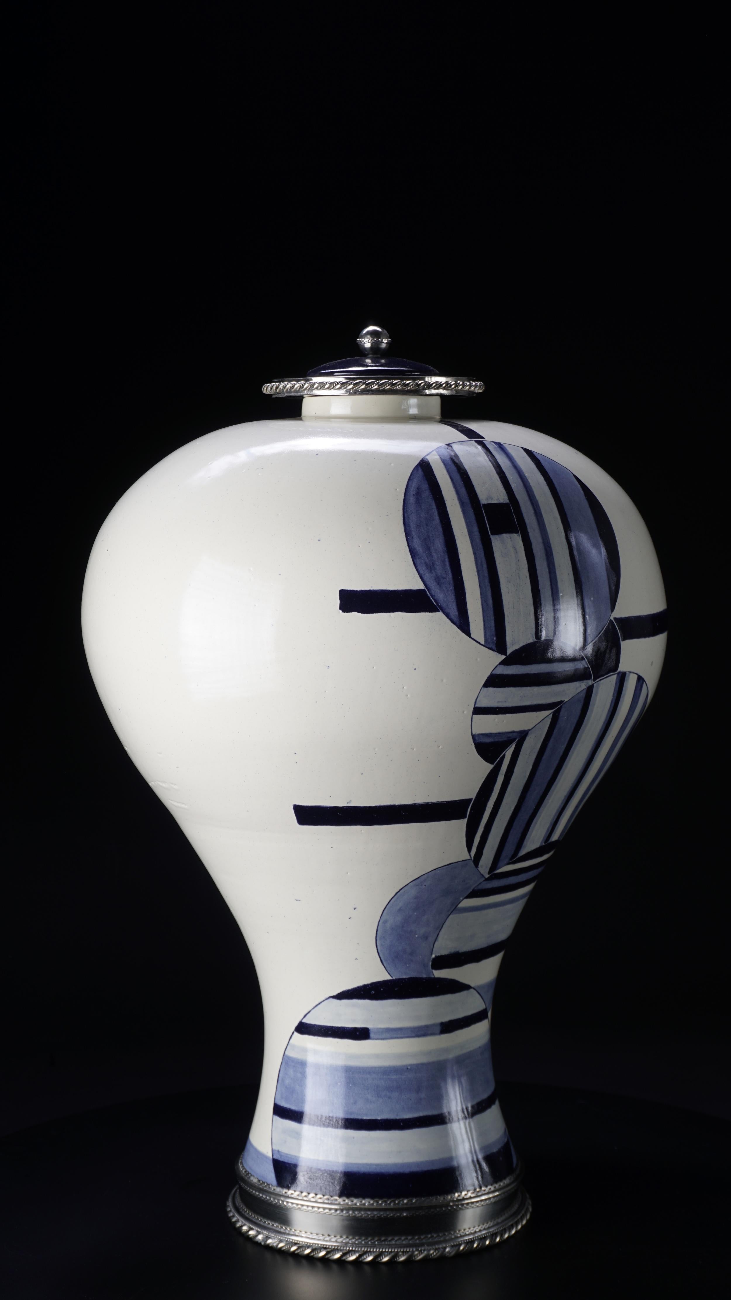 Ceramic Base by Estudio Guerrero Made with Glazed Ceramic and White Metal 1