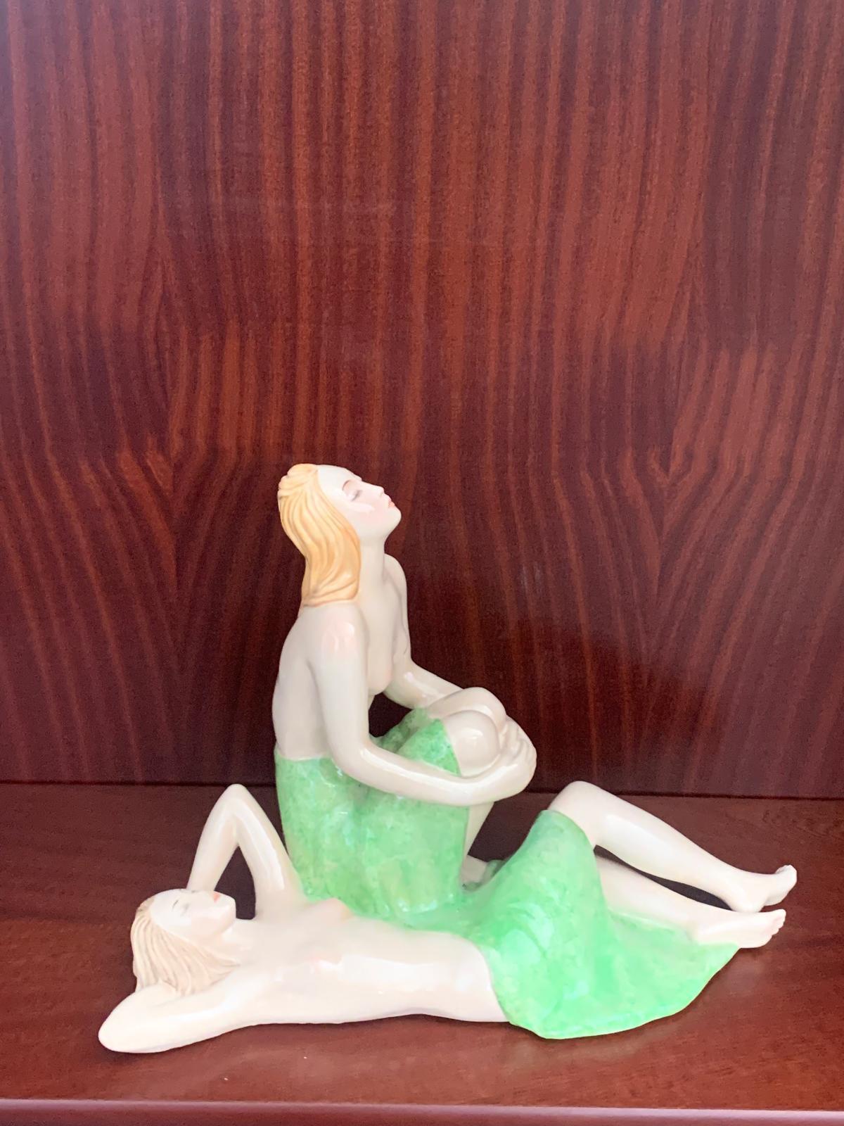 Bagnanti al sole in ceramica di Le Bertetti Torino, 1940 In condizioni buone in vendita a Montelabbate, PU