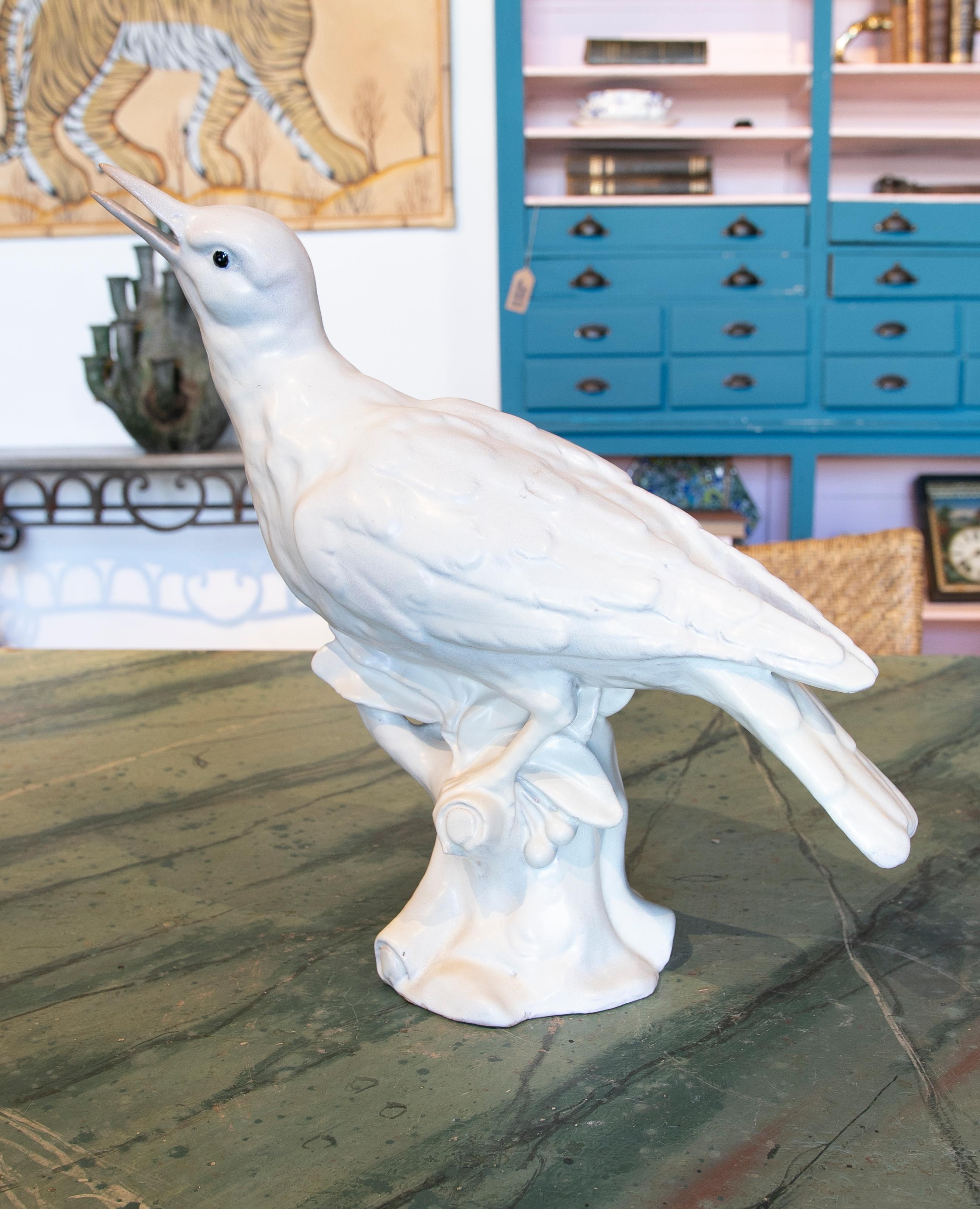 Ceramic Bird Figurine in White Valencian Colour 5