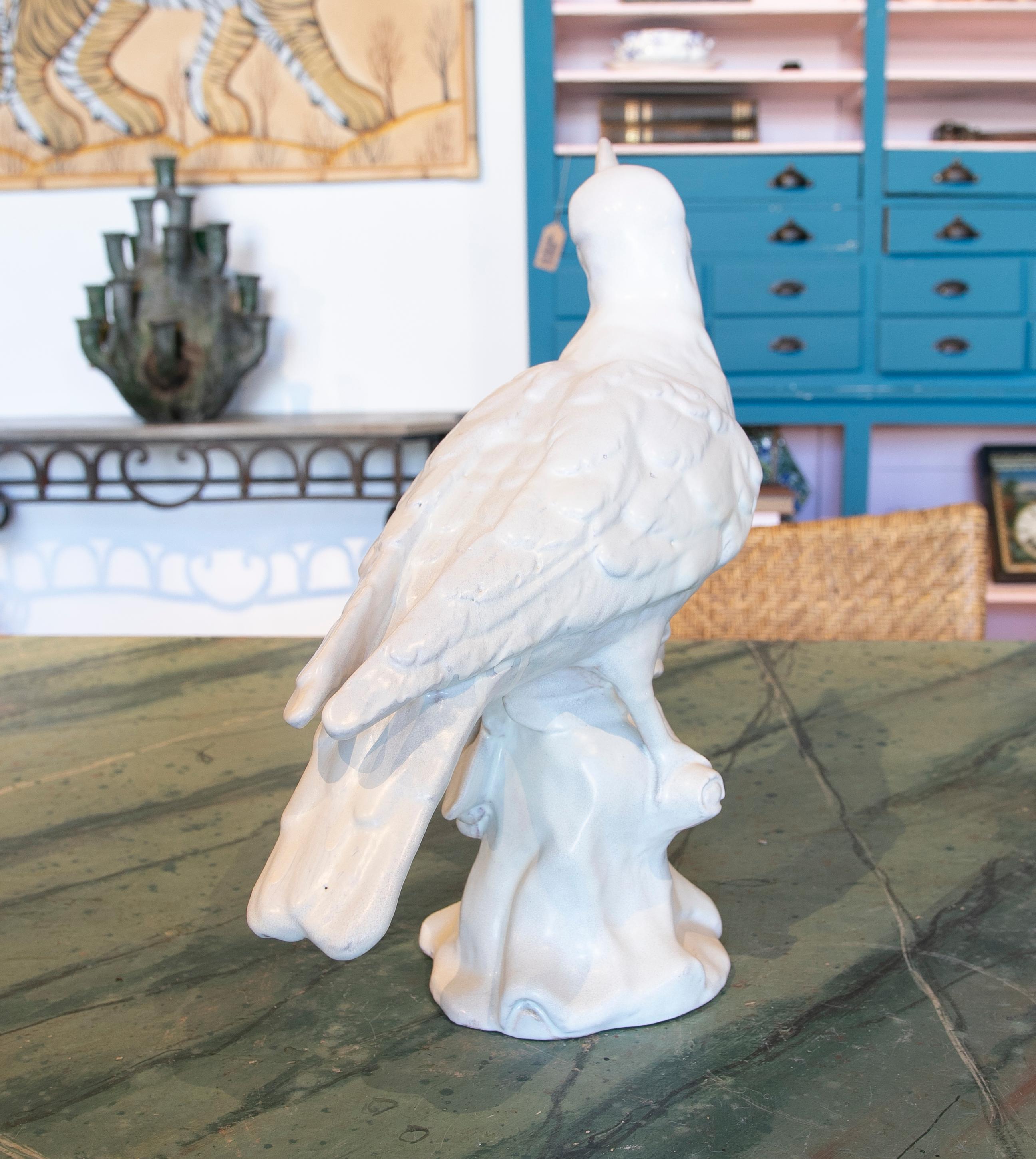 Ceramic Bird Figurine in White Valencian Colour 2