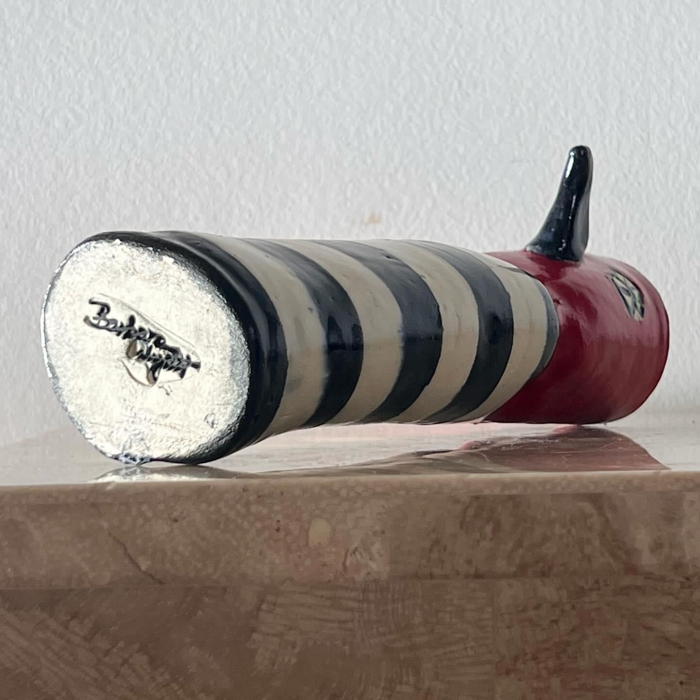 Ceramic red painted bird vase with stripes, signed by artist, 20th century  For Sale 2