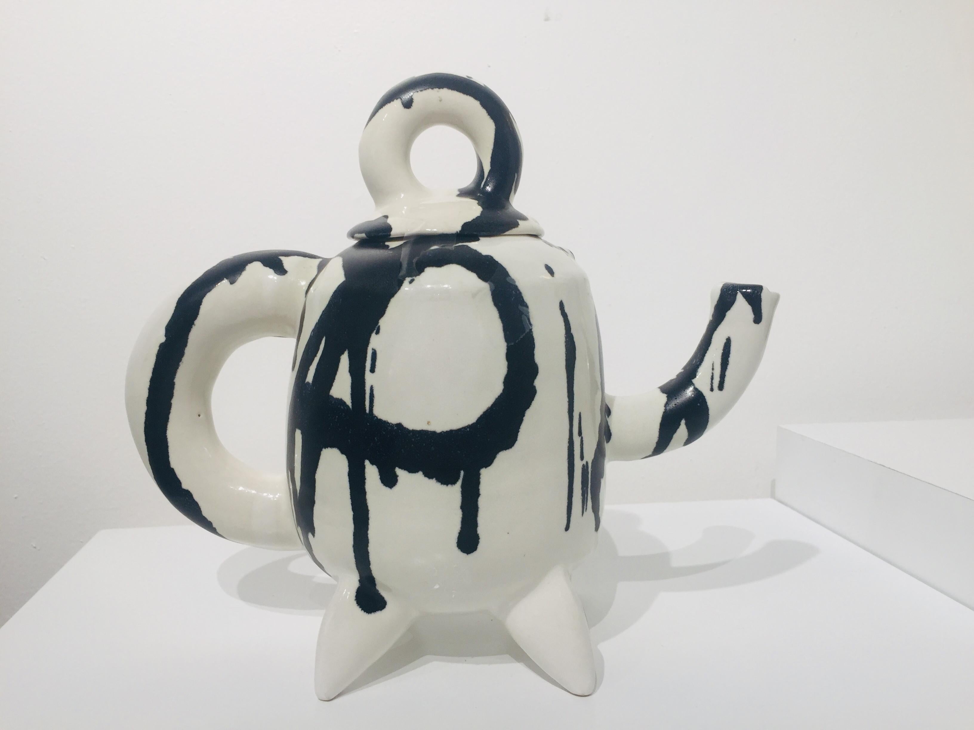 Ceramic Black Brushstroke Teapot In Good Condition In San Diego, CA