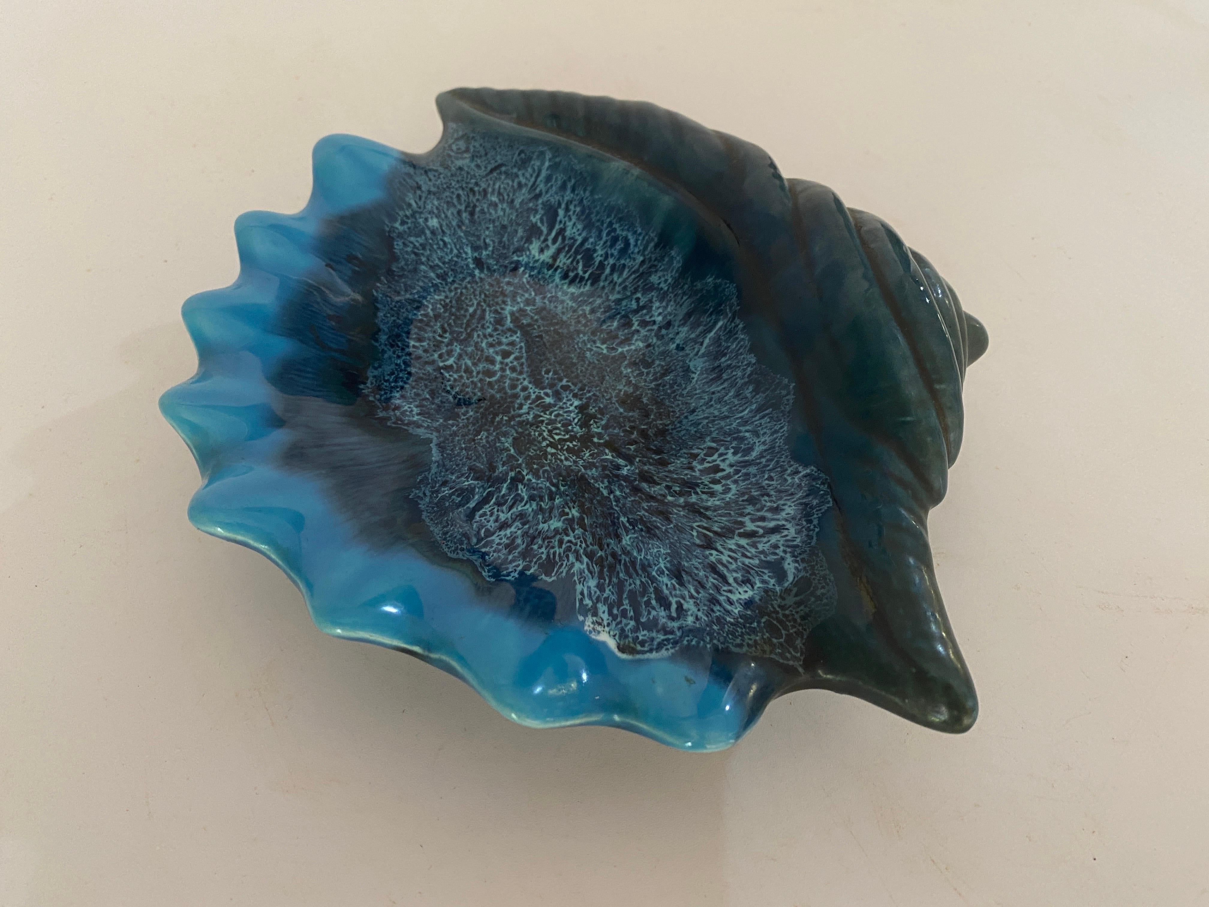 Ceramic Blue Ashtray or Vide Poche in a Shell Form Circa 1960 France For Sale 1