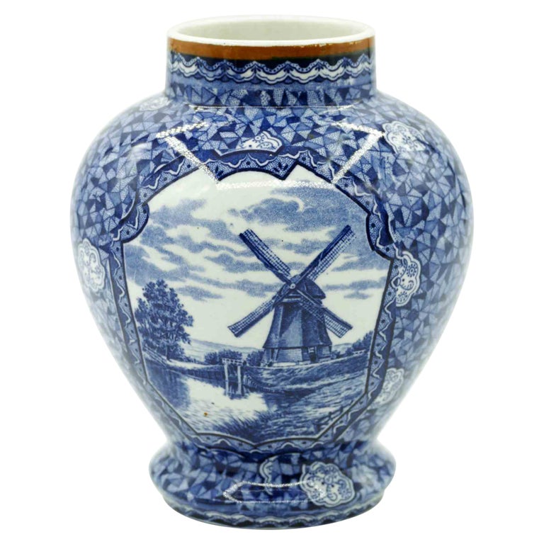 Ceramic Blue Vase by Villeroy and Boch, 19th Century For Sale at 1stDibs