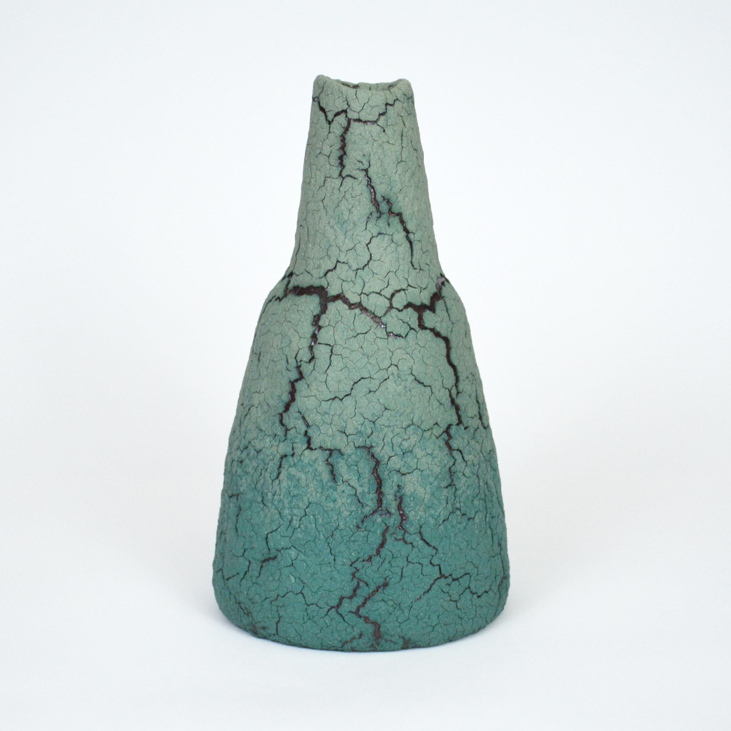 American Ceramic Bottle - Decorative Vase by William Edwards  Mid-Century Modern For Sale