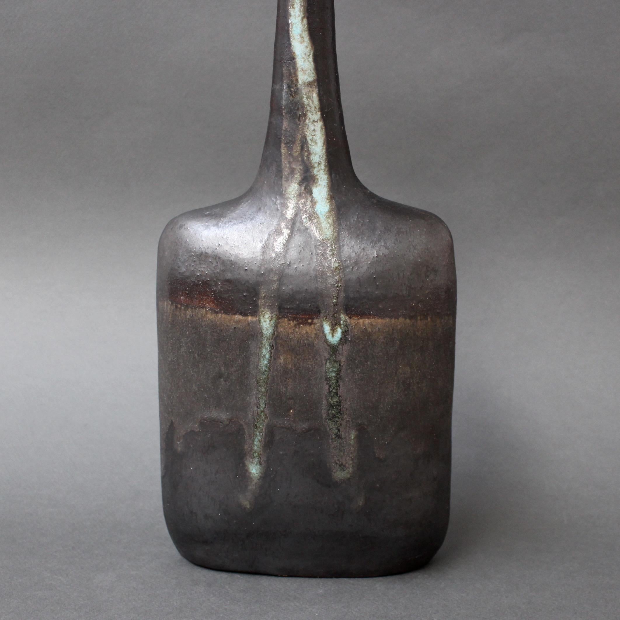 Ceramic Bottle-Shaped Black Decorative Vase by Bruno Gambone, circa 1980s 2
