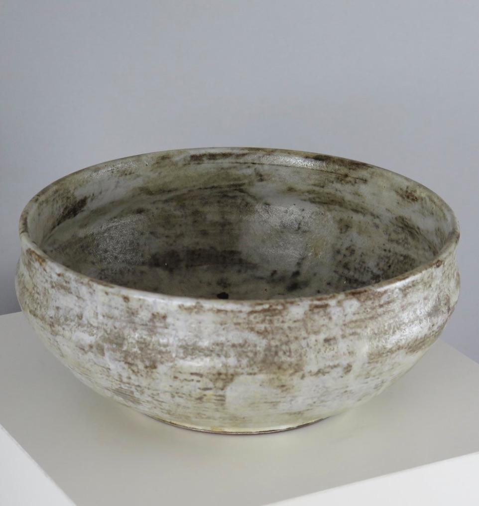Ceramic Bowl by Alexandre Kostanda In Good Condition For Sale In Pittsburgh, PA