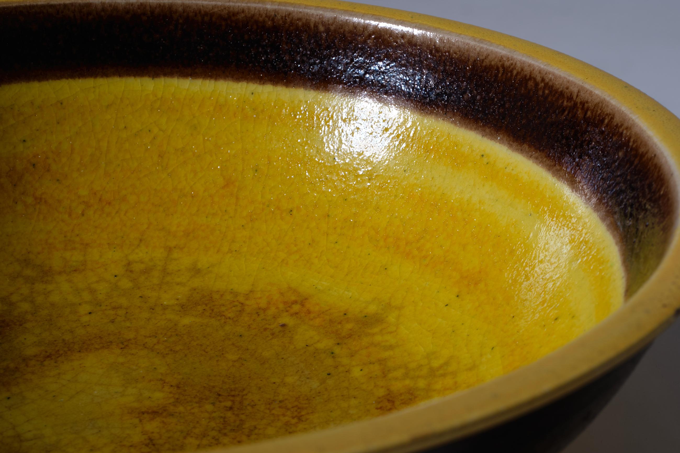 Ceramic Bowl by Bruno Gambone In Good Condition For Sale In Rotterdam, NL