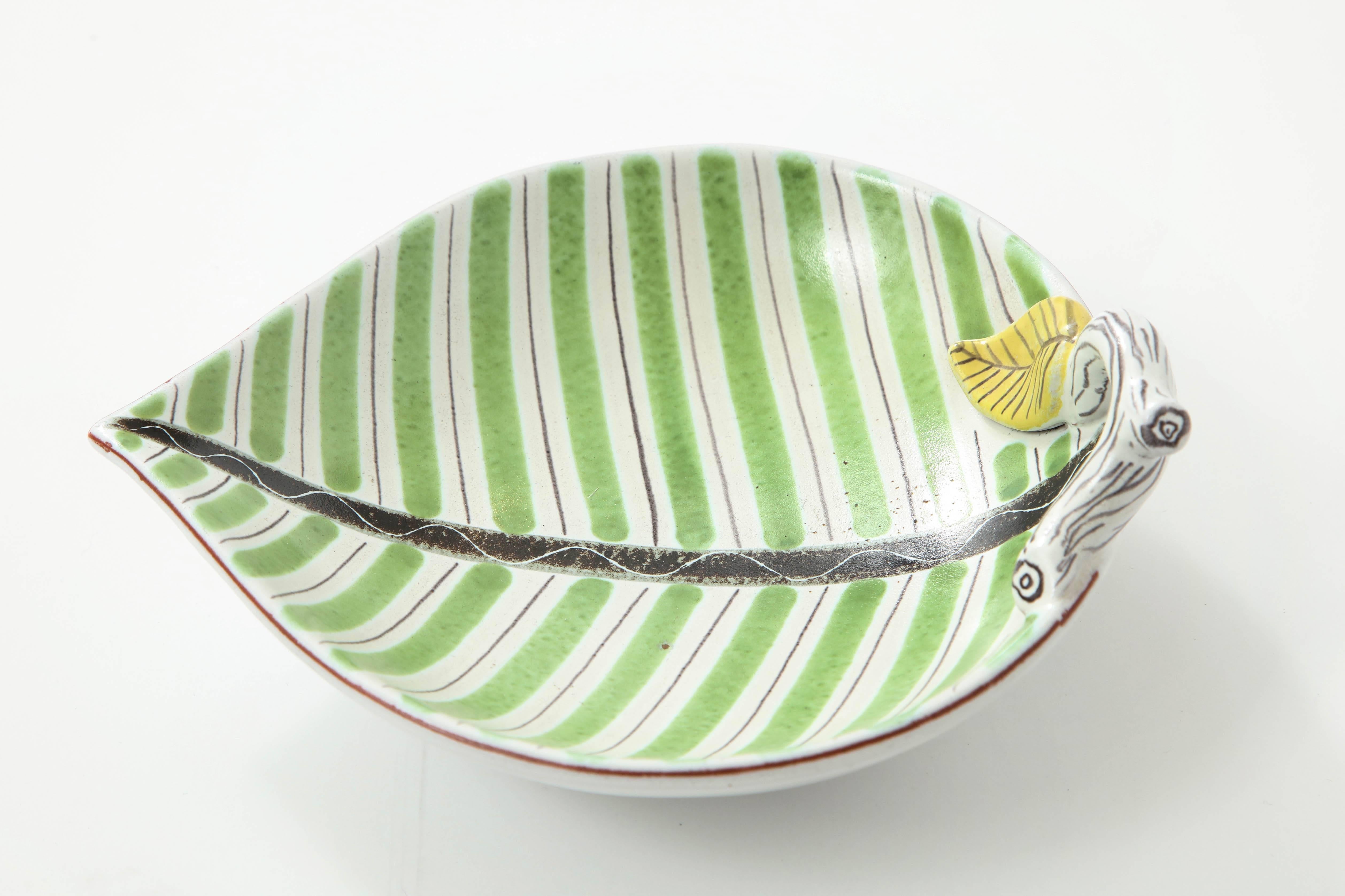 Ceramic Bowl by Stig Lindberg, Midcentury Scandinavian, Faience, Sweden, C 1950 In Good Condition In New York, NY