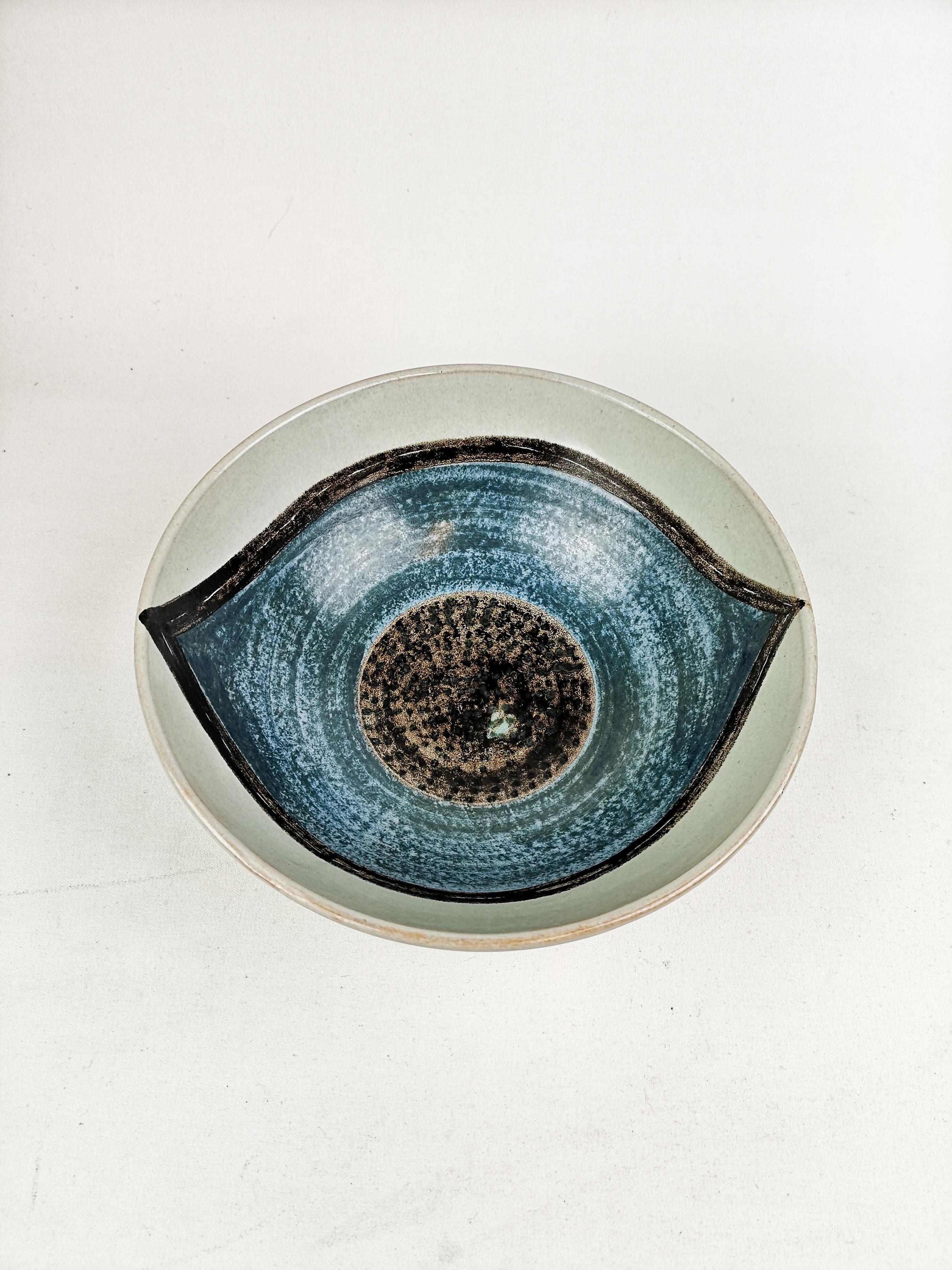 Mid-Century Modern Ceramic Bowl Carl-Harry Stålhane and Aune Laukkanen, Rörstrand Sweden