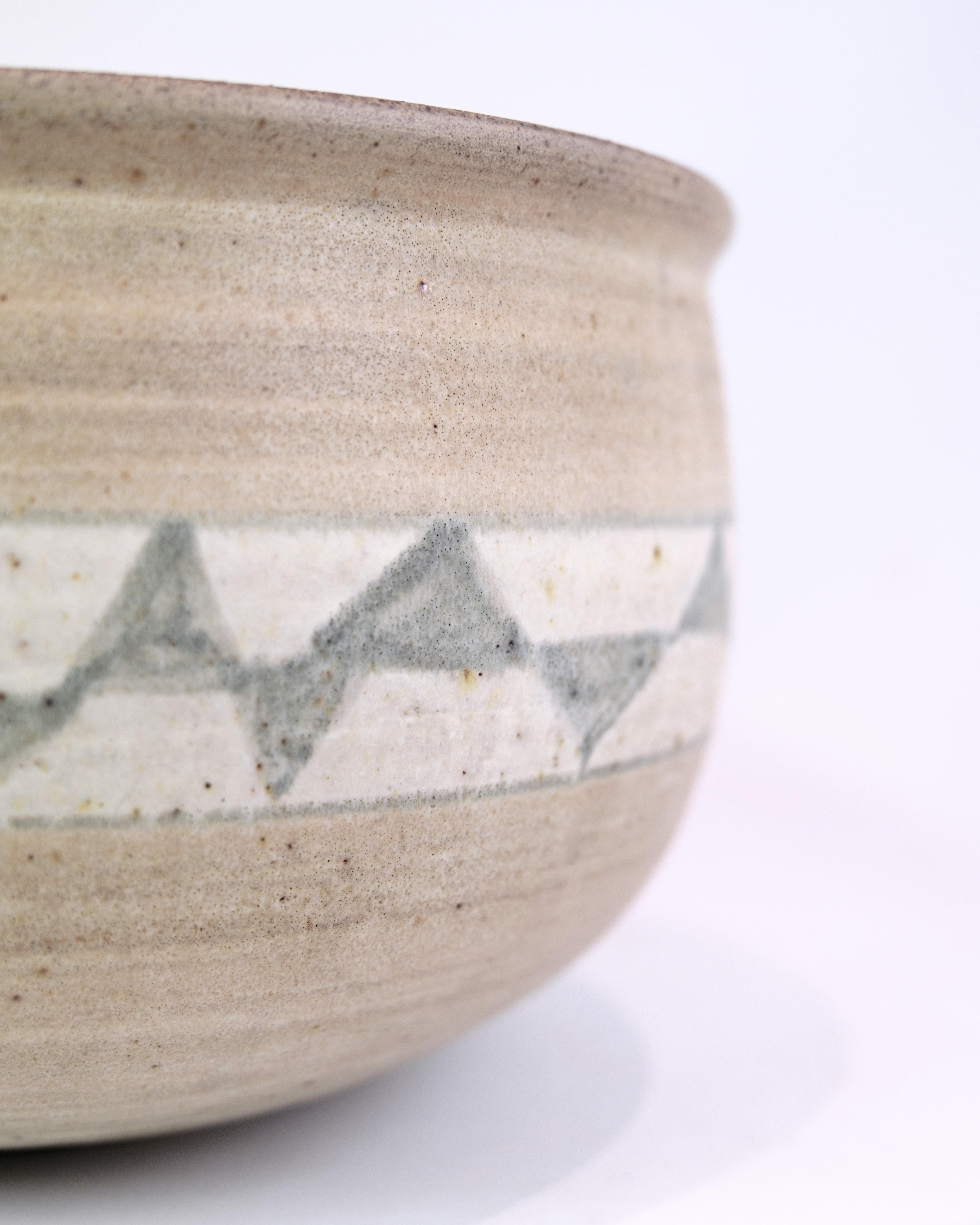 Cuenco de cerámica decorado con motivos firmado por Kegnæs Ceramics De los años 60 en Bueno estado para la venta en Lejre, DK