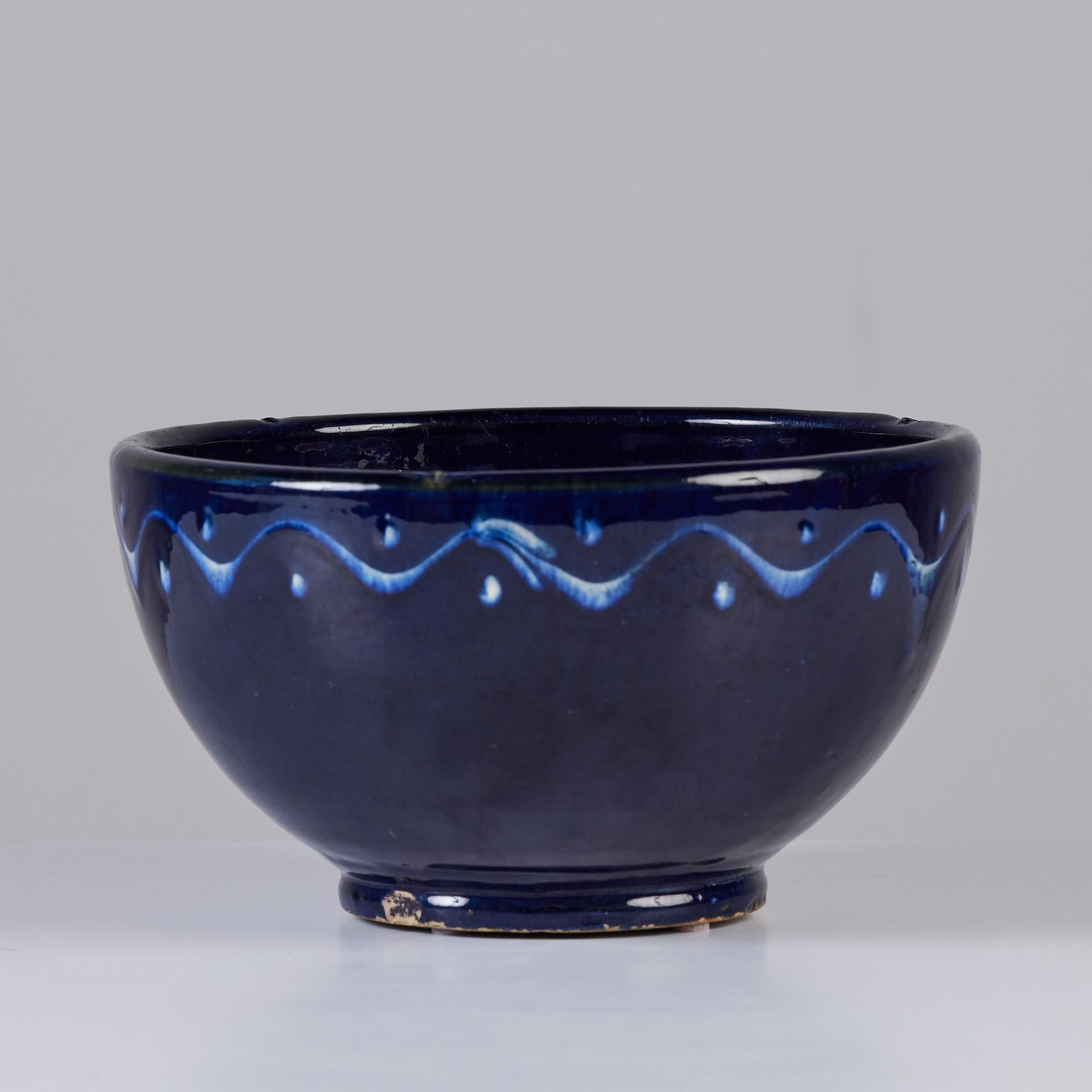 navy blue bowl