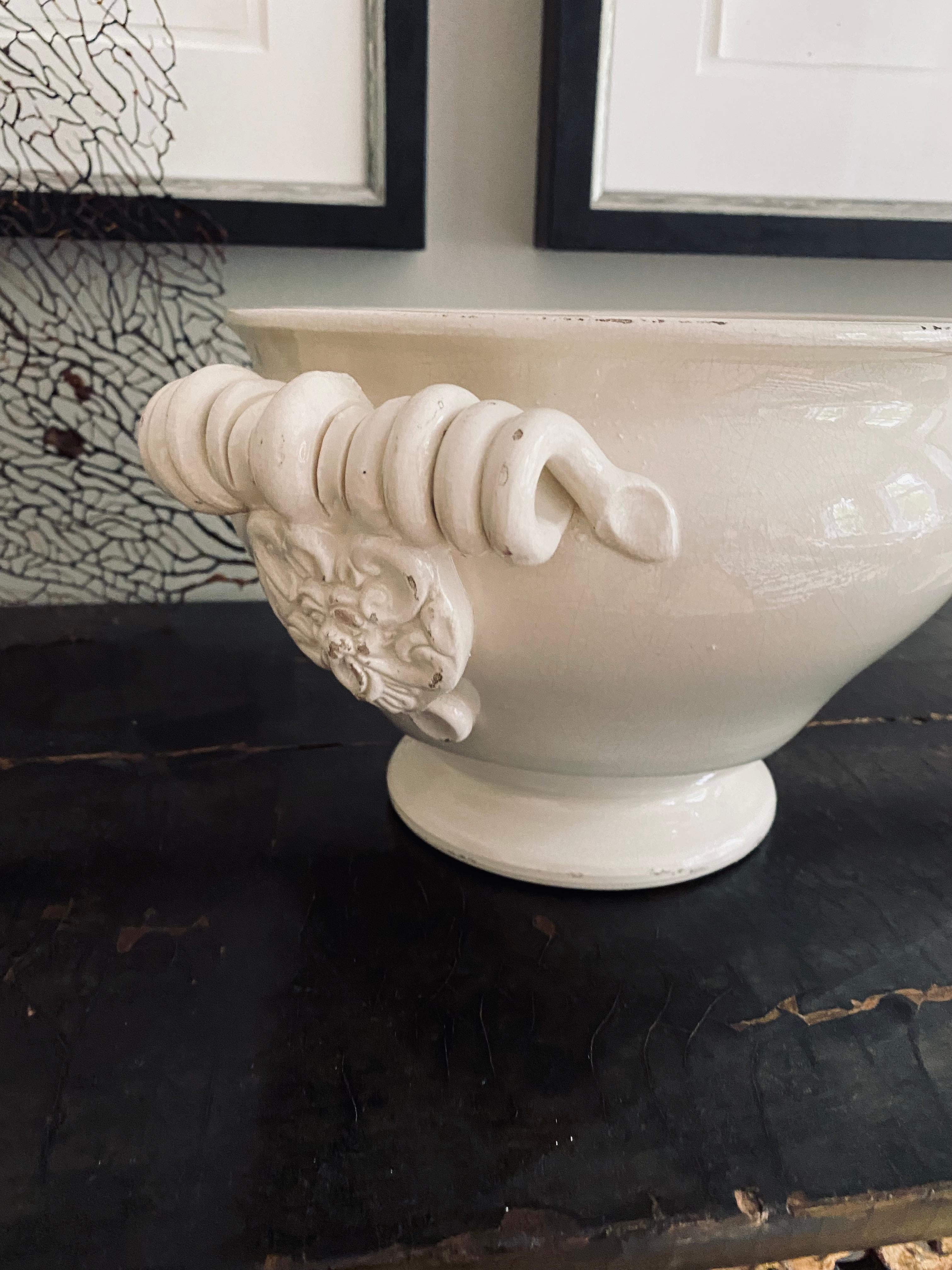  Ceramic bowl, ivory colored with crackle glaze and masqueron application For Sale 6