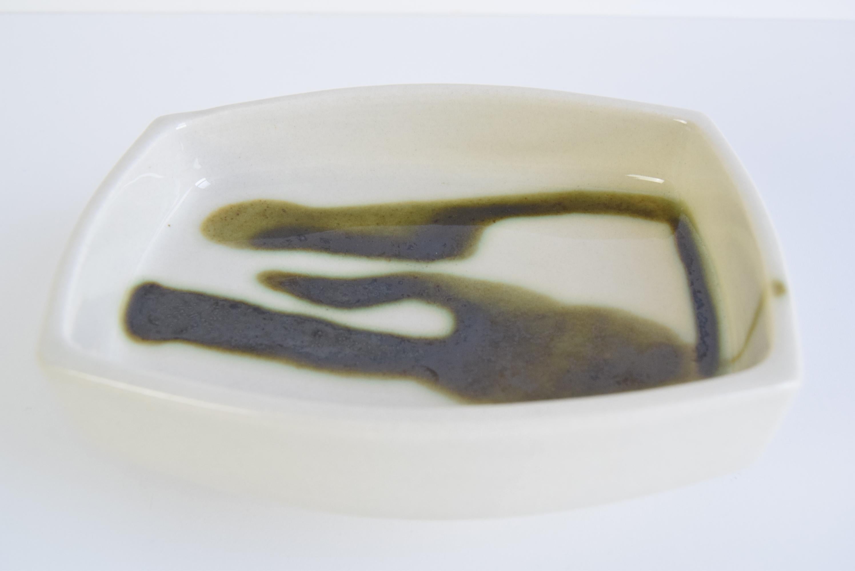 Cuenco o cenicero de cerámica, Ditmar Urbach, década de 1960. en venta 1