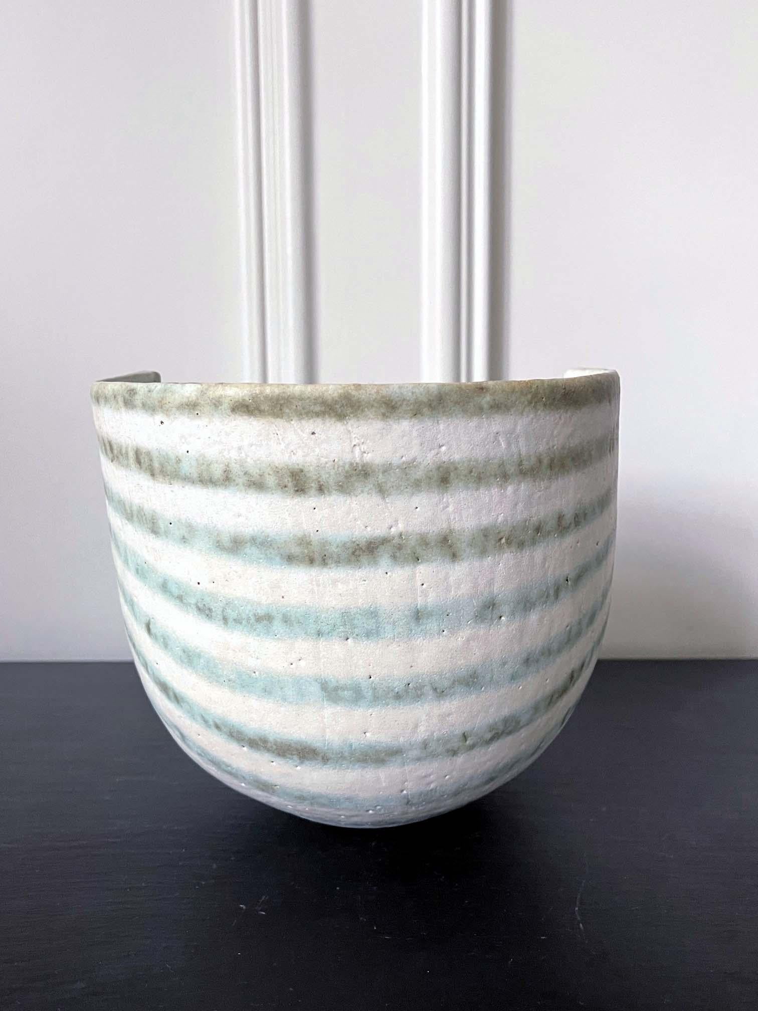 Ceramic Bowl-Shape Vessel by British Studio Potter John Ward For Sale 4