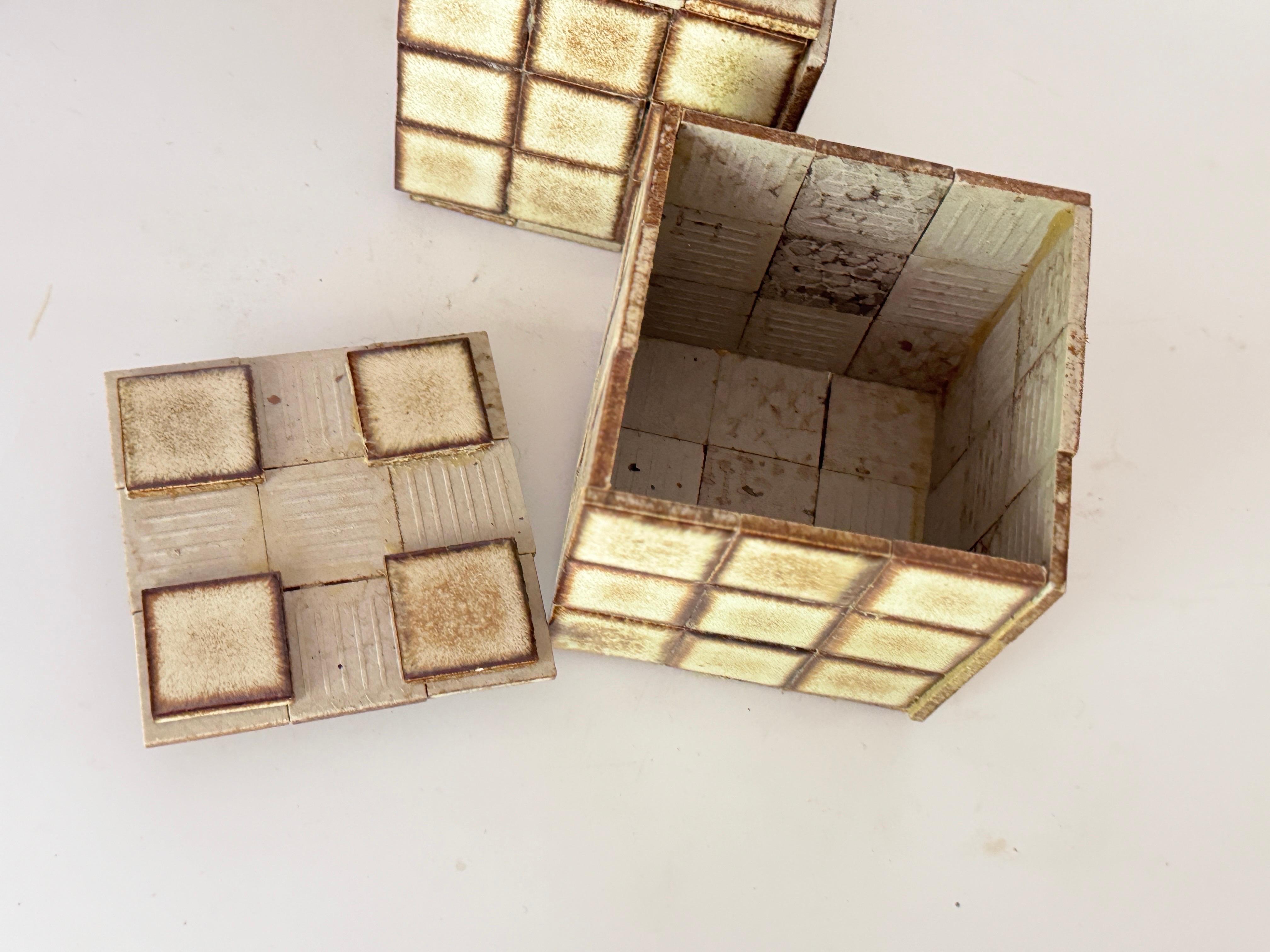 Ceramic Boxes with small ceramic tiles Decoration Pattern France 1970 Set of 3 In Good Condition For Sale In Auribeau sur Siagne, FR