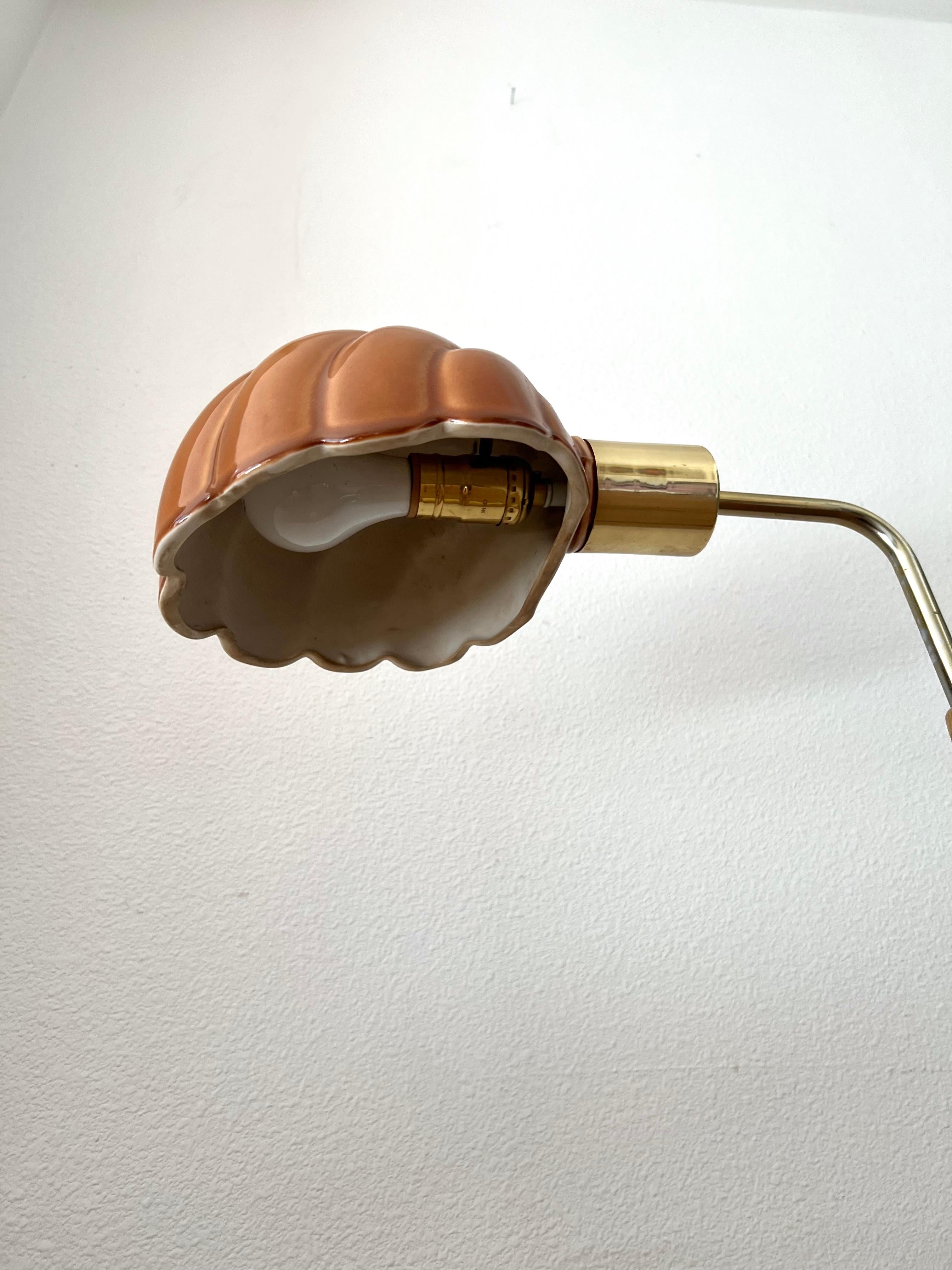 Italian Ceramic brass Scallop Shell floor lamp  For Sale