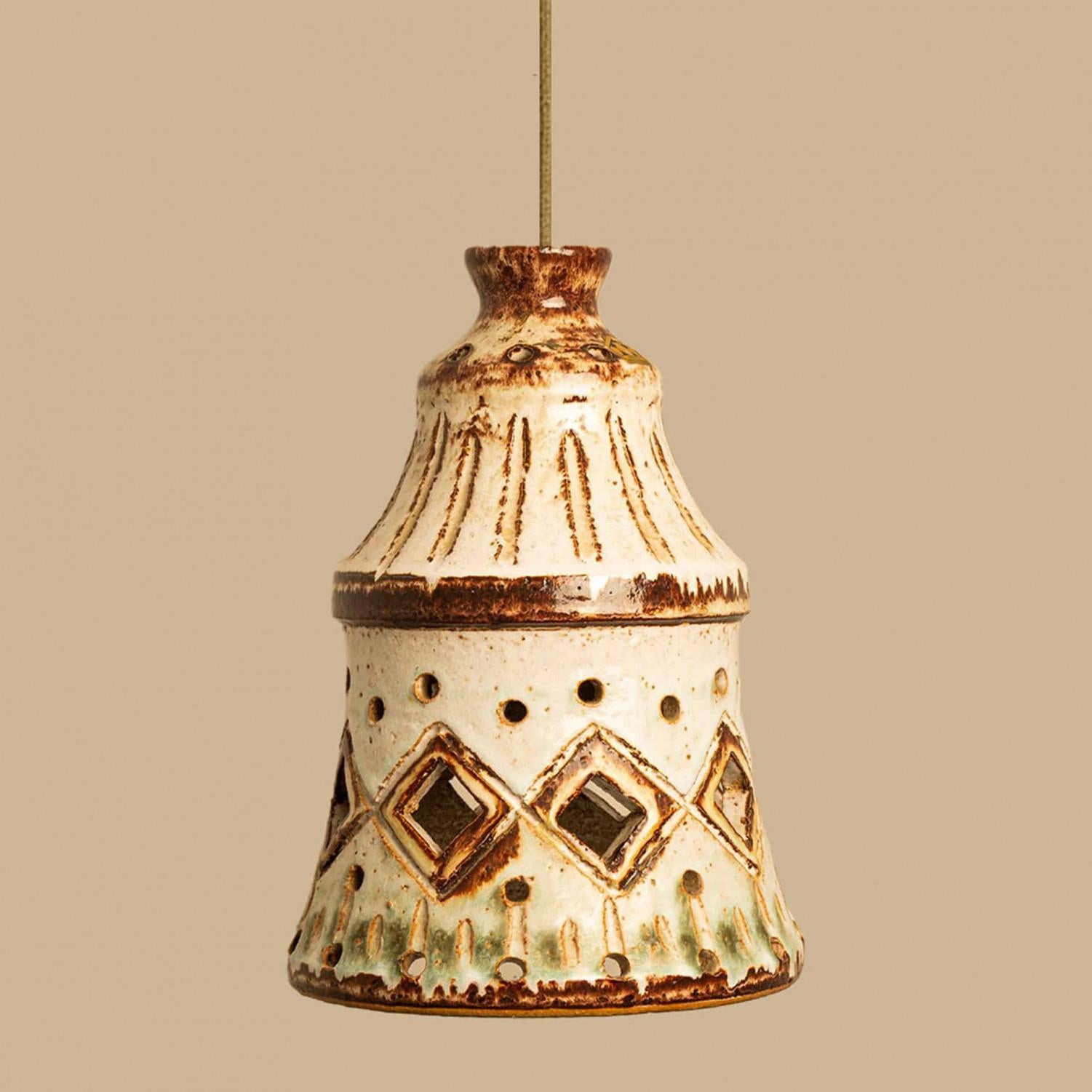 Fin du 20e siècle Pendentif en céramique brun beige, Danemark, années 1970 en vente