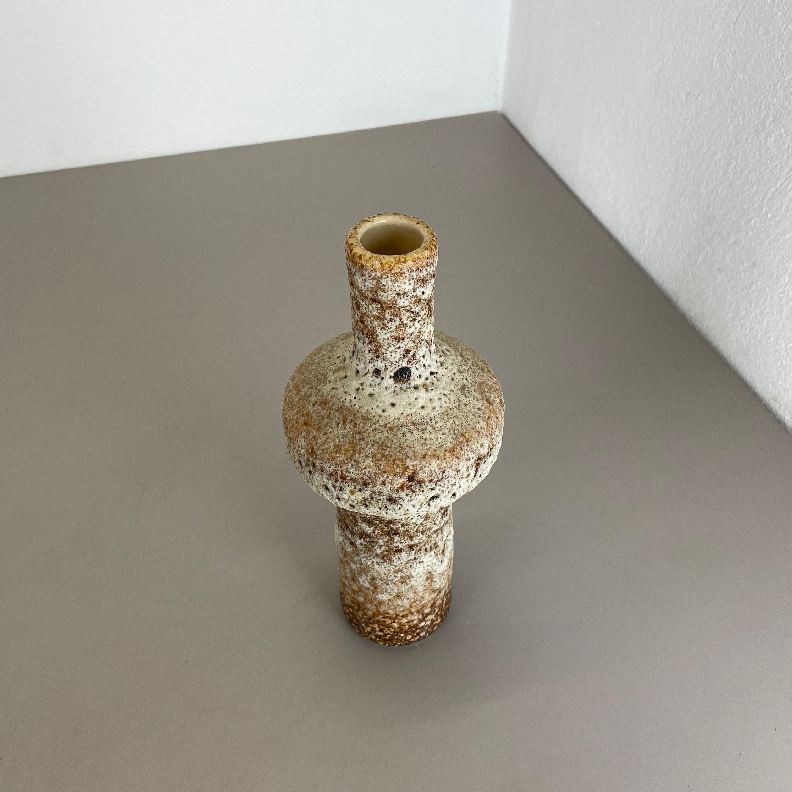 Dutch Ceramic Brutalist Pottery 30cm Vase by Piet Vest Ceramics, Netherlands, 1970s