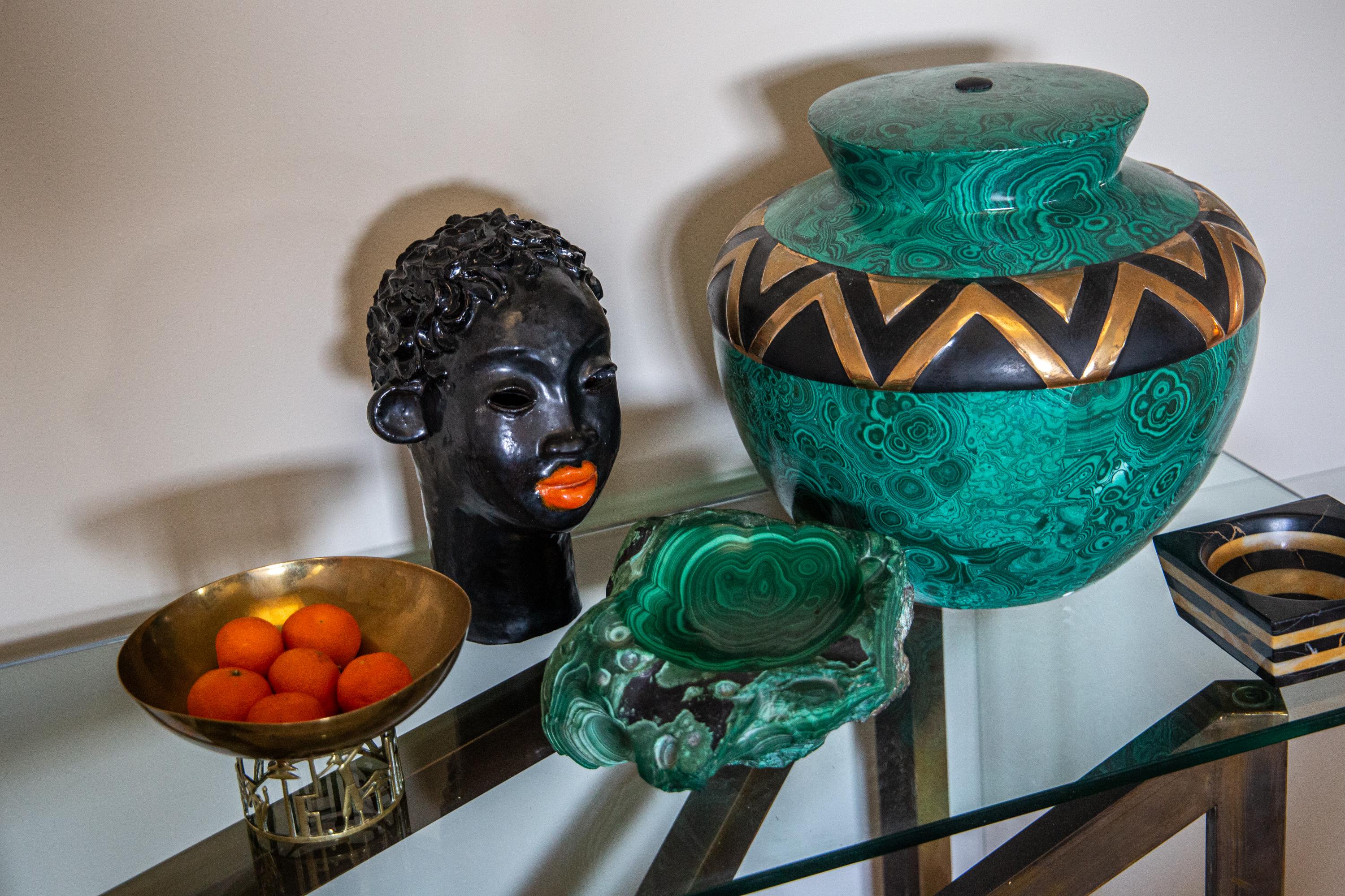 Ceramic bust African woman with flame lips by The Weiner Werkstatte, Vienna 1930 For Sale 1