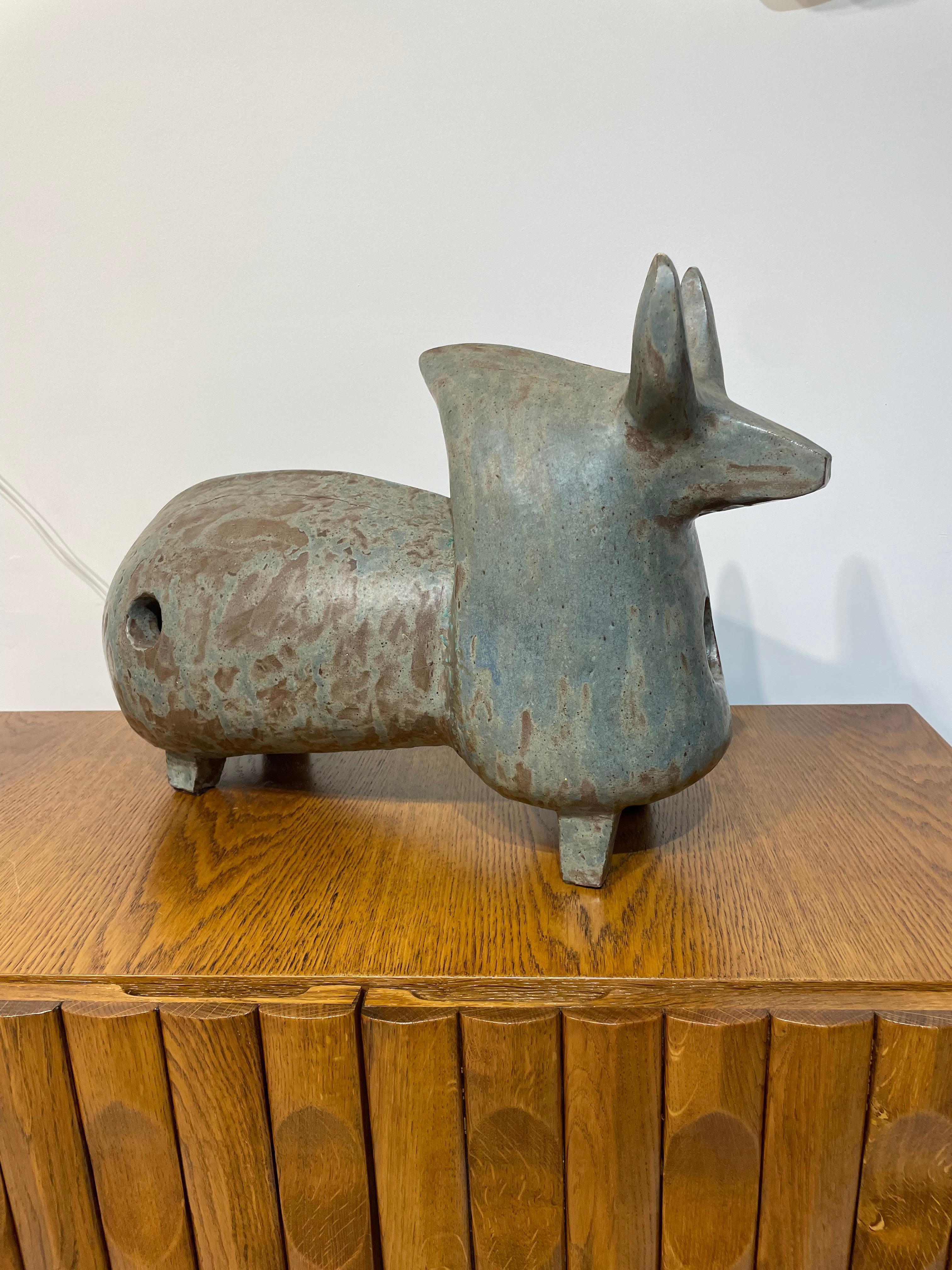 Toro in ceramica di Solange Latteur 
dal 1960