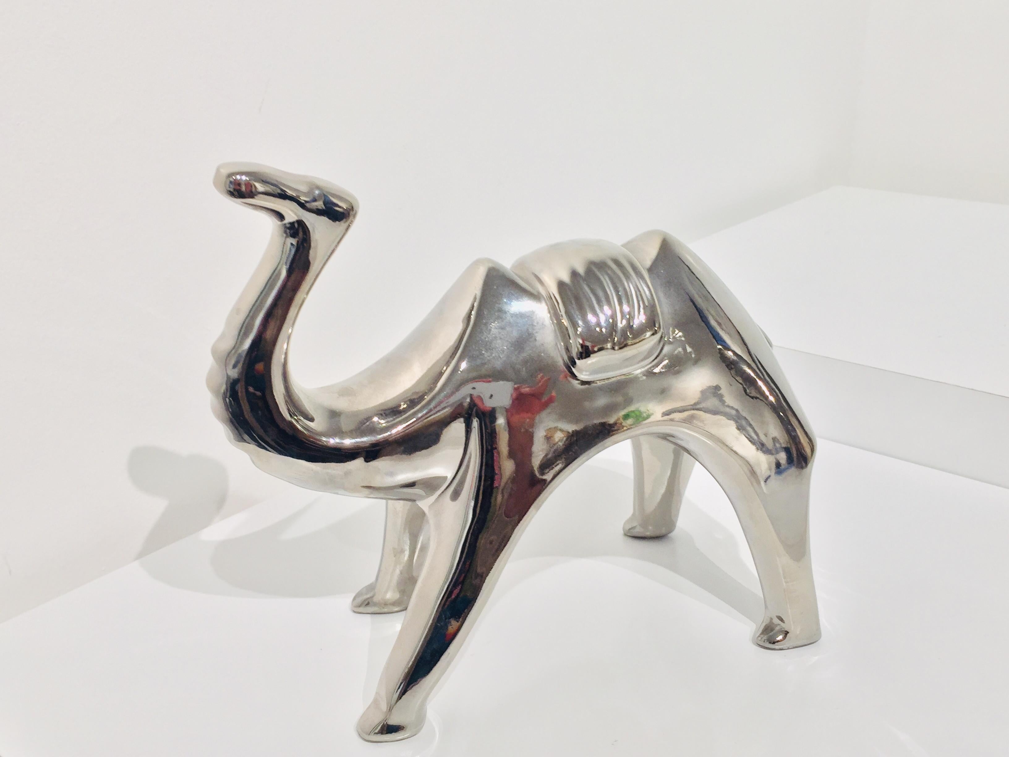 Ceramic Camel with Mirror Finish In Good Condition For Sale In San Diego, CA
