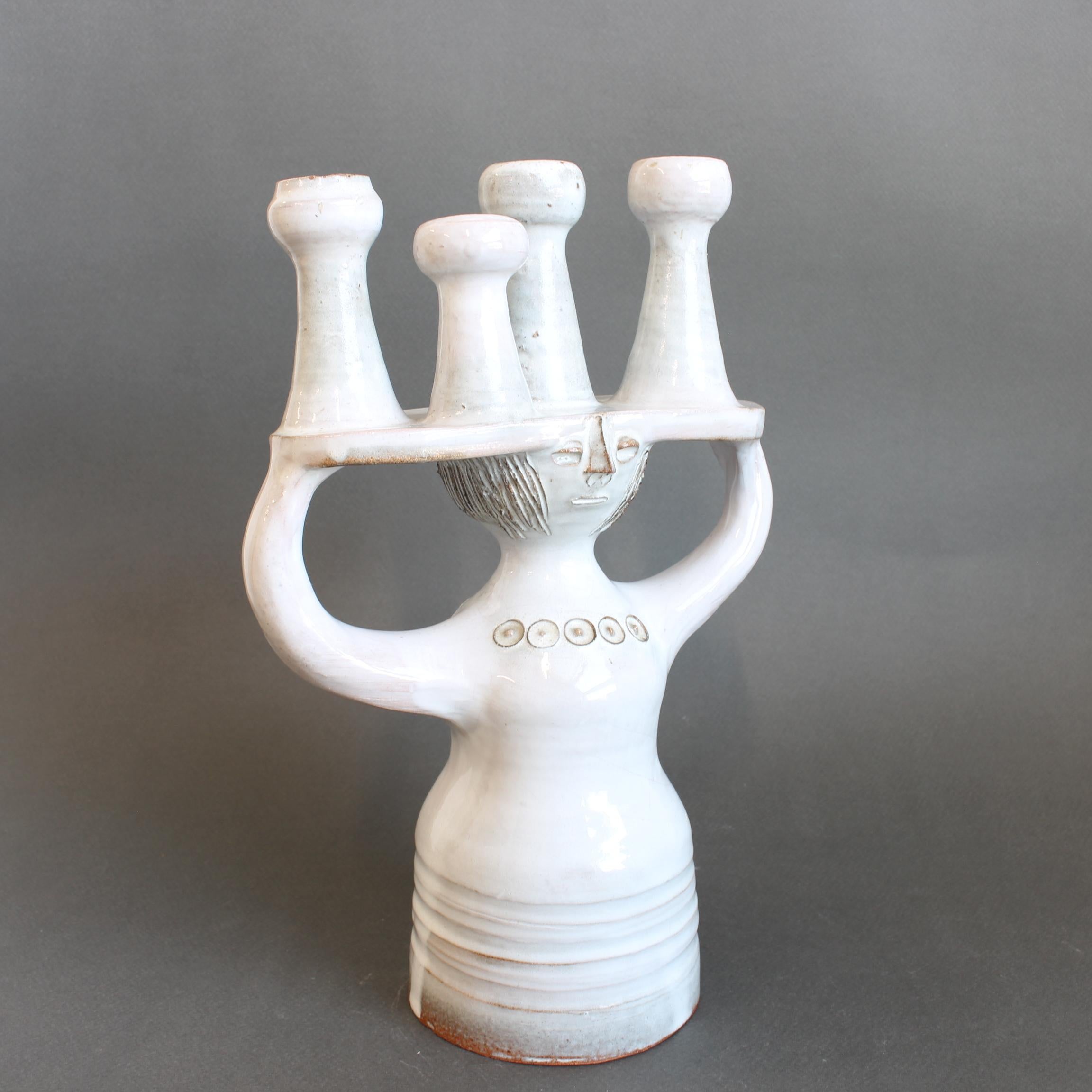 20ième siècle Bougeoir en céramique / Sculpture 'Pottery Porter' de Jacques Pouchain en vente
