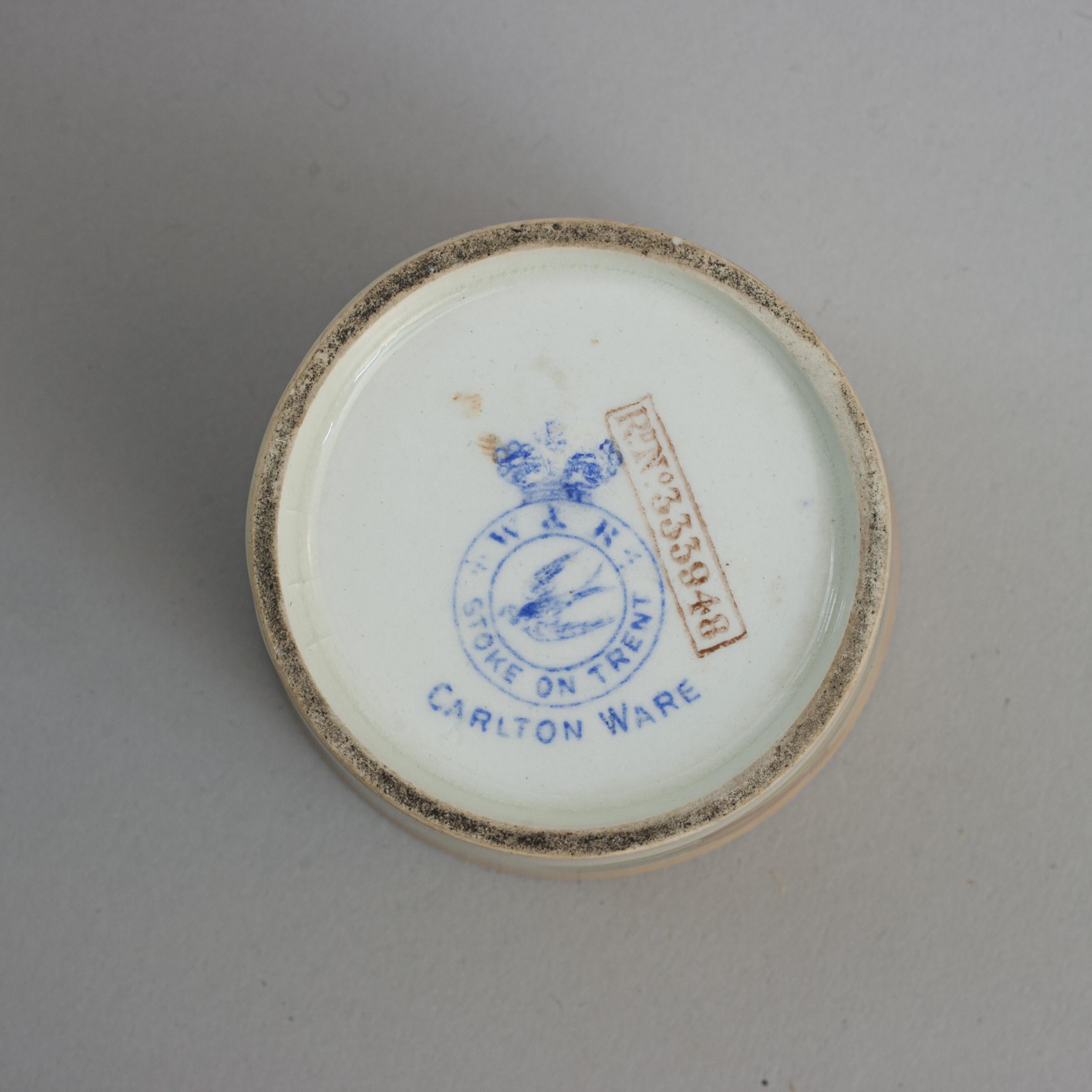 Ceramic Carlton Ware Golf Beaker For Sale 1