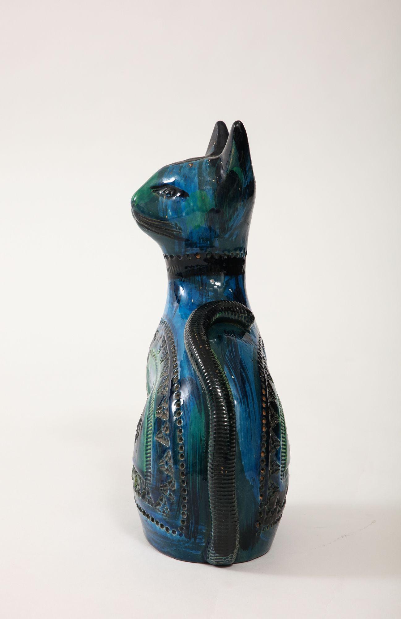Mid-Century Modern Ceramic Cat by Aldo Londi for Bitossi in 'Rimini blue' Italy Ca. 1960 For Sale