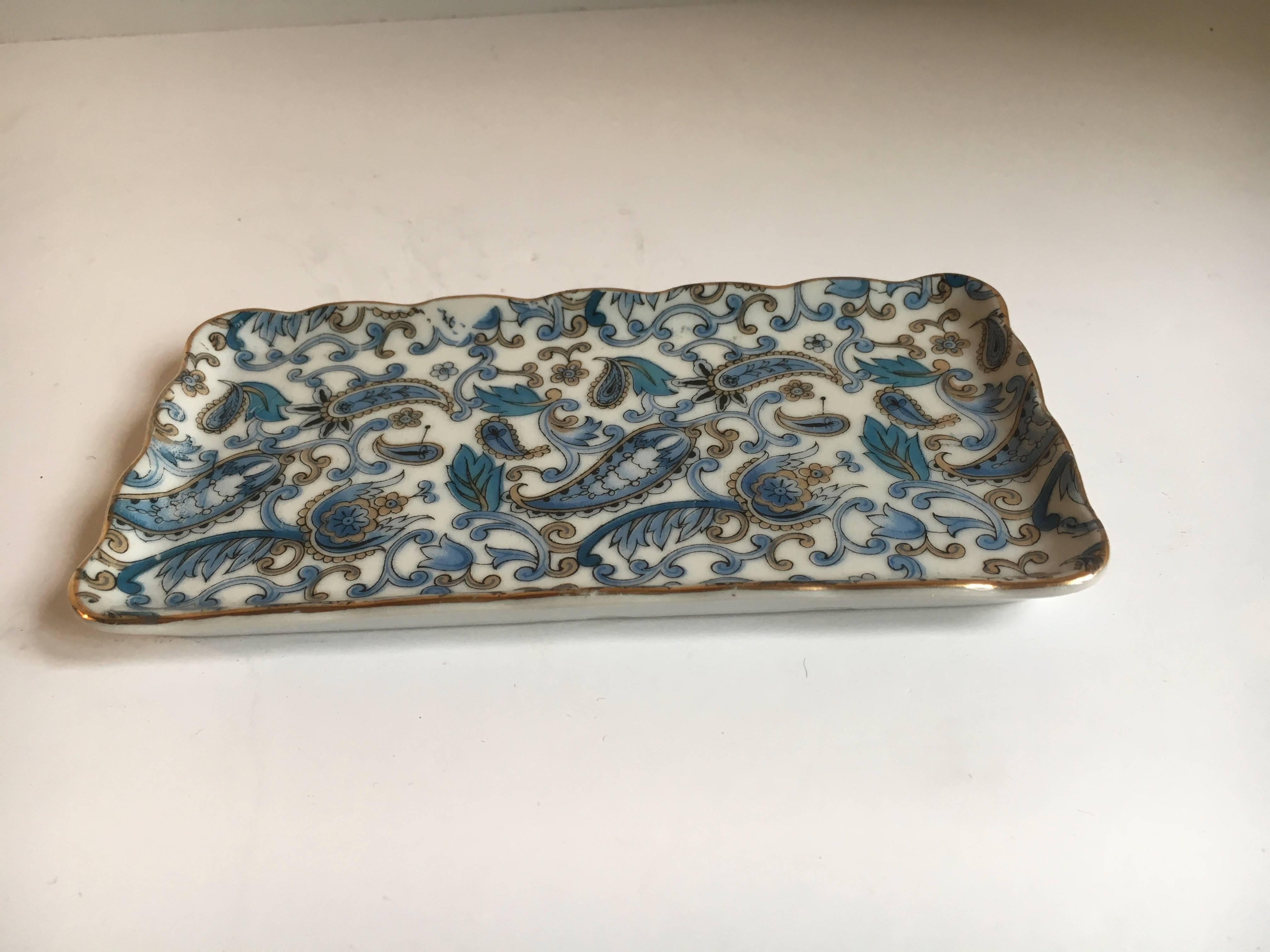 Ceramic Catch-All Tray In Excellent Condition In Los Angeles, CA