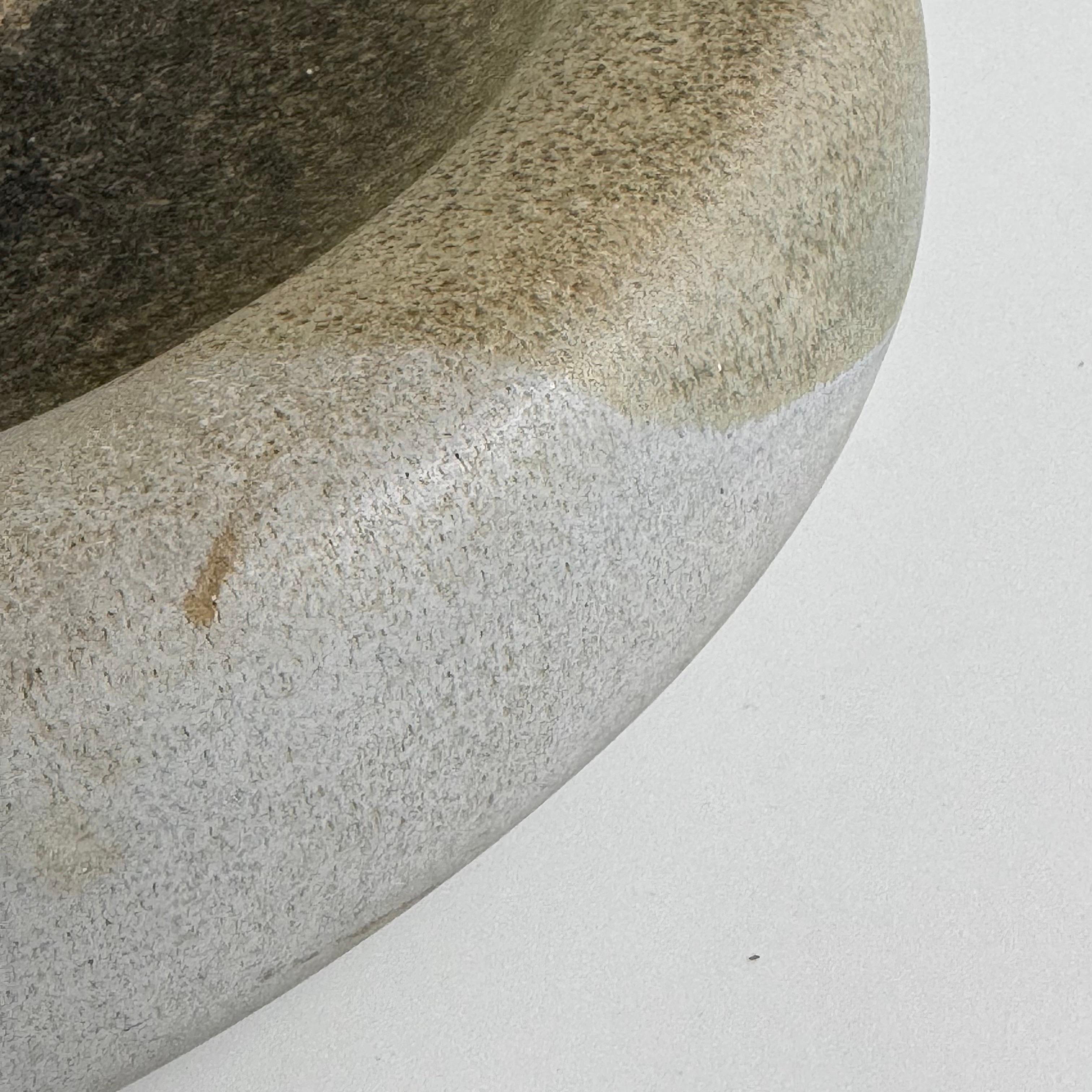 Centro de mesa de cerámica de Franco Bucci para Laboratorio Pesaro, años 70, Firmado finales del siglo XX en venta