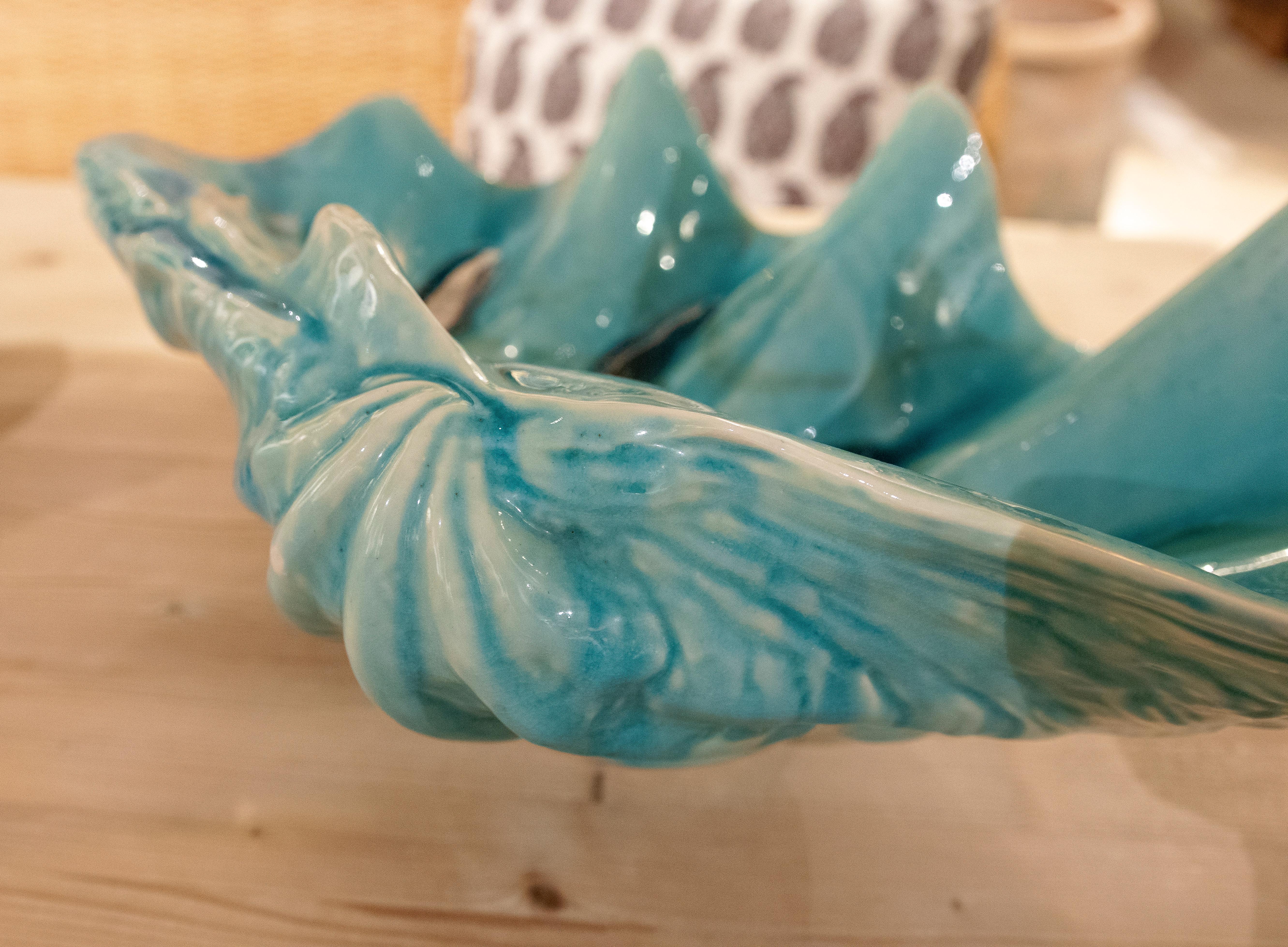 Ceramic Centrepiece in the Shape of a Glazed Seashell in Green Colour 3