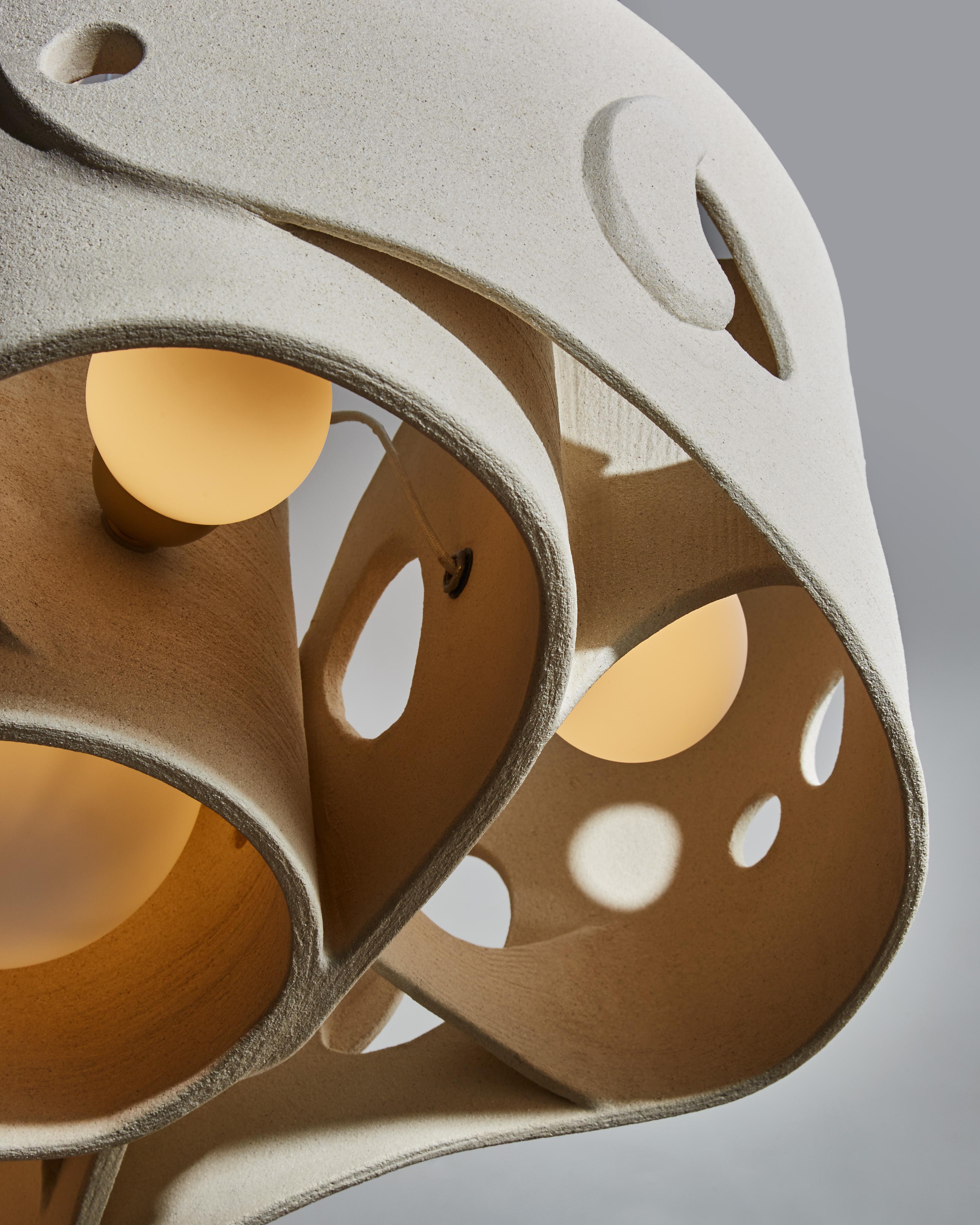 Ceramica Lampadario in ceramica di Olivia Cognet in vendita
