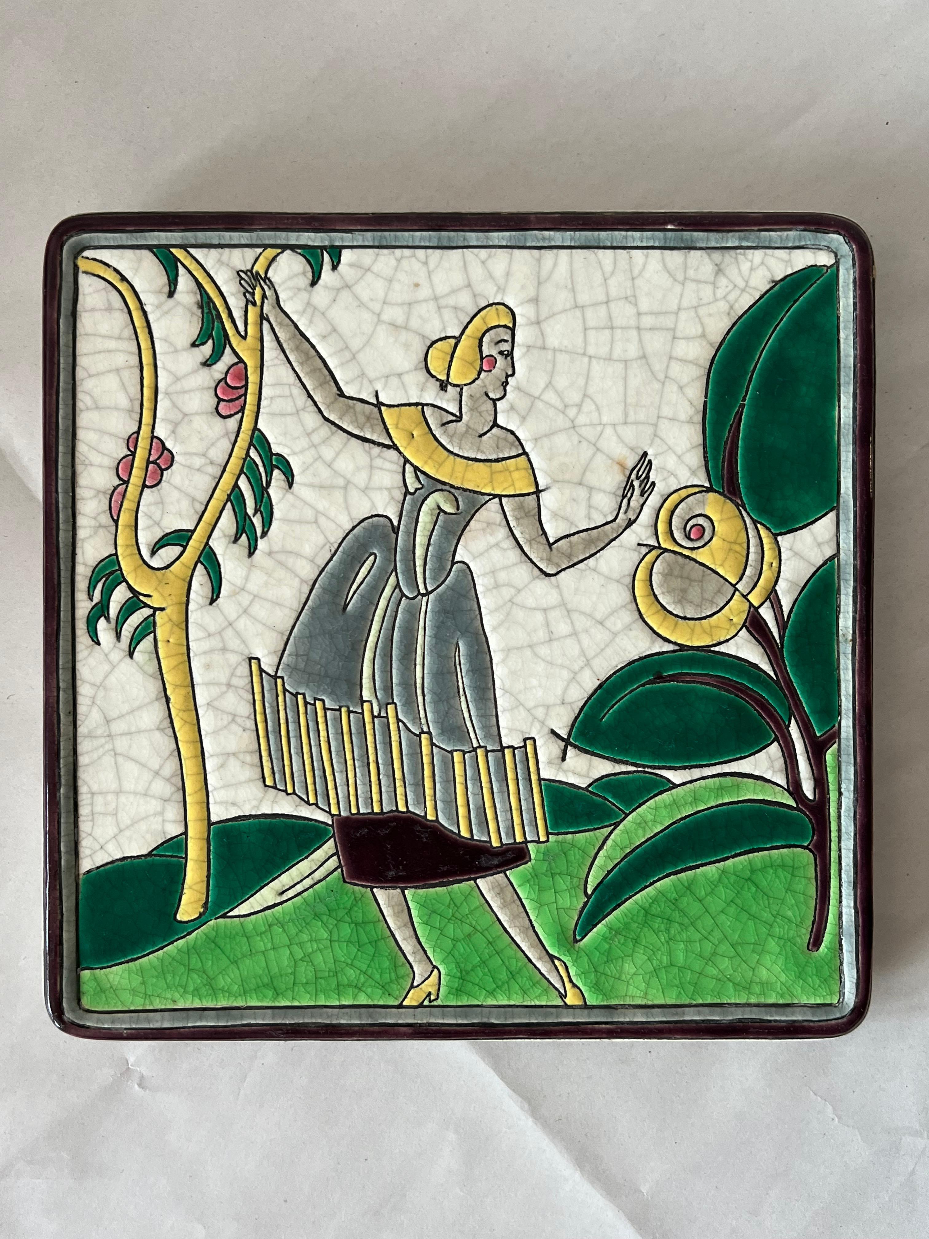 Caricatore o placca da parete in ceramica di Primavera Longwy Francia 1920 in vendita 3
