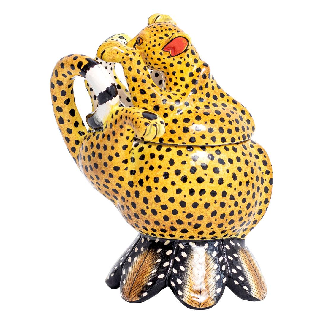 Ceramic  Cheetah Jewelry  Box  , hand made in South Africa In Excellent Condition For Sale In North Miami, FL