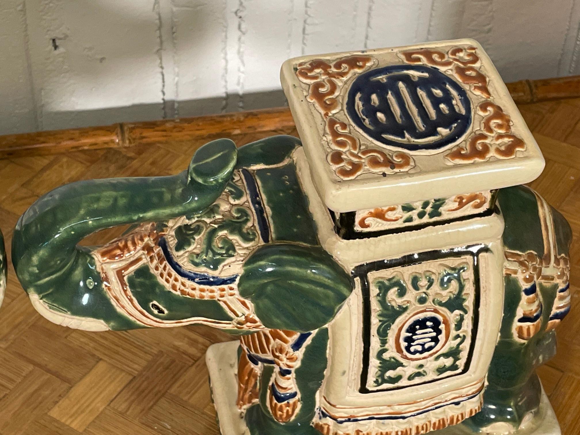 Keramik Chinoiserie Elefant Garten Hocker Buchstützen, ein Paar (Ende des 20. Jahrhunderts) im Angebot